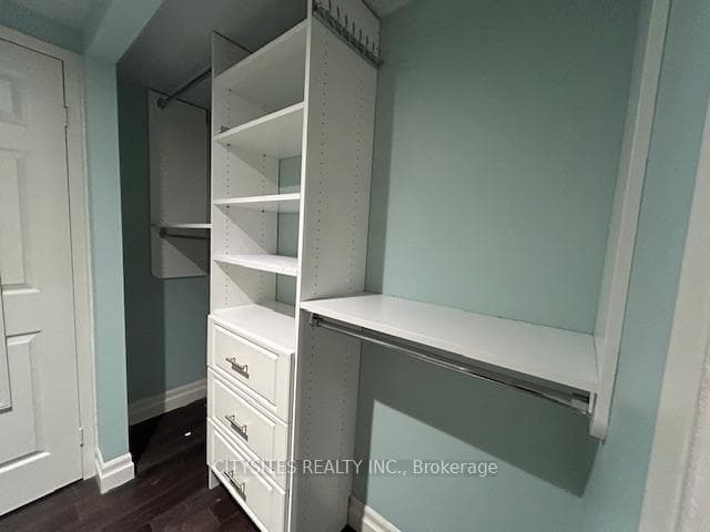 99 Harbour Square Unit 612 photo 24