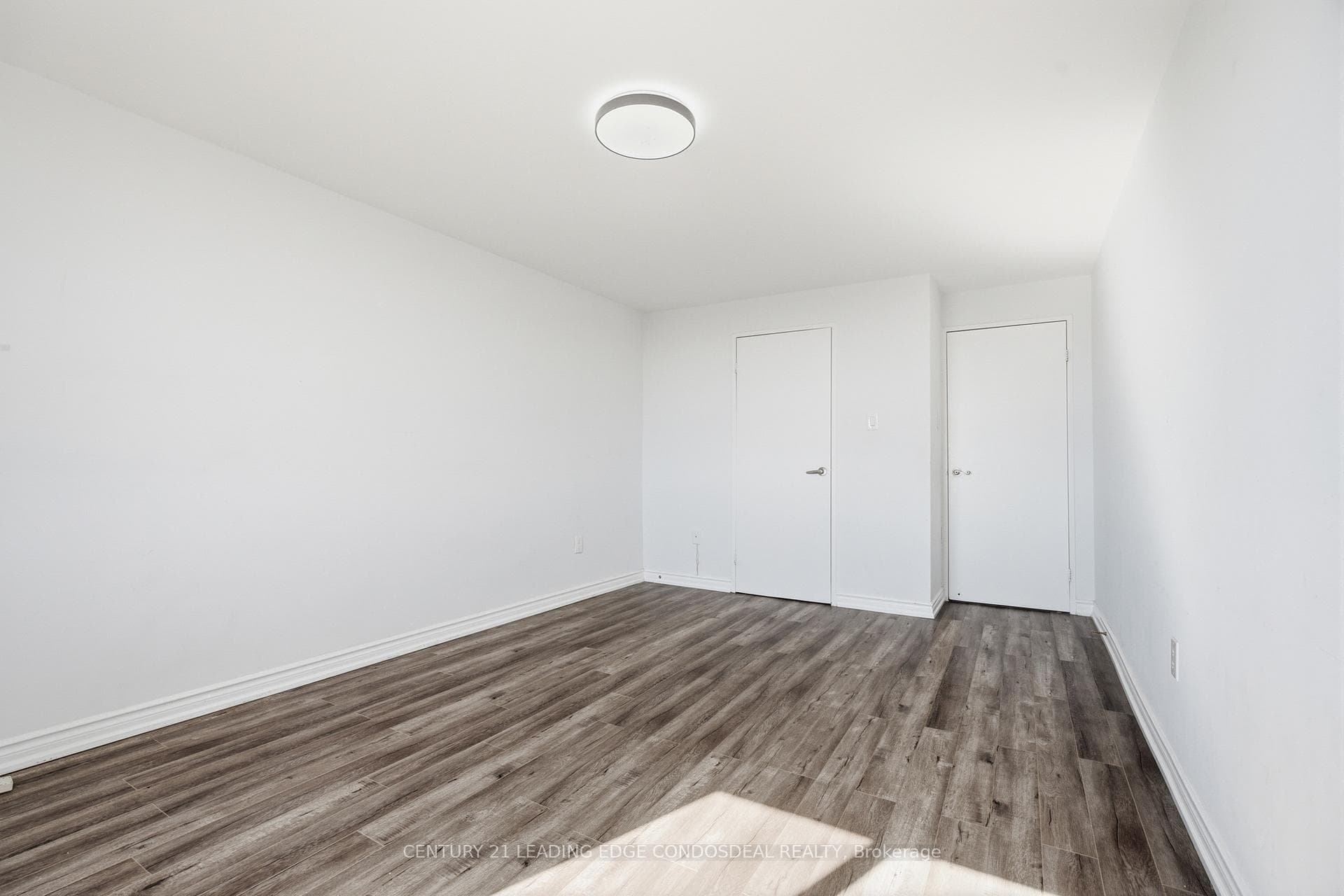270 Palmdale Drive Unit 1508 photo 24
