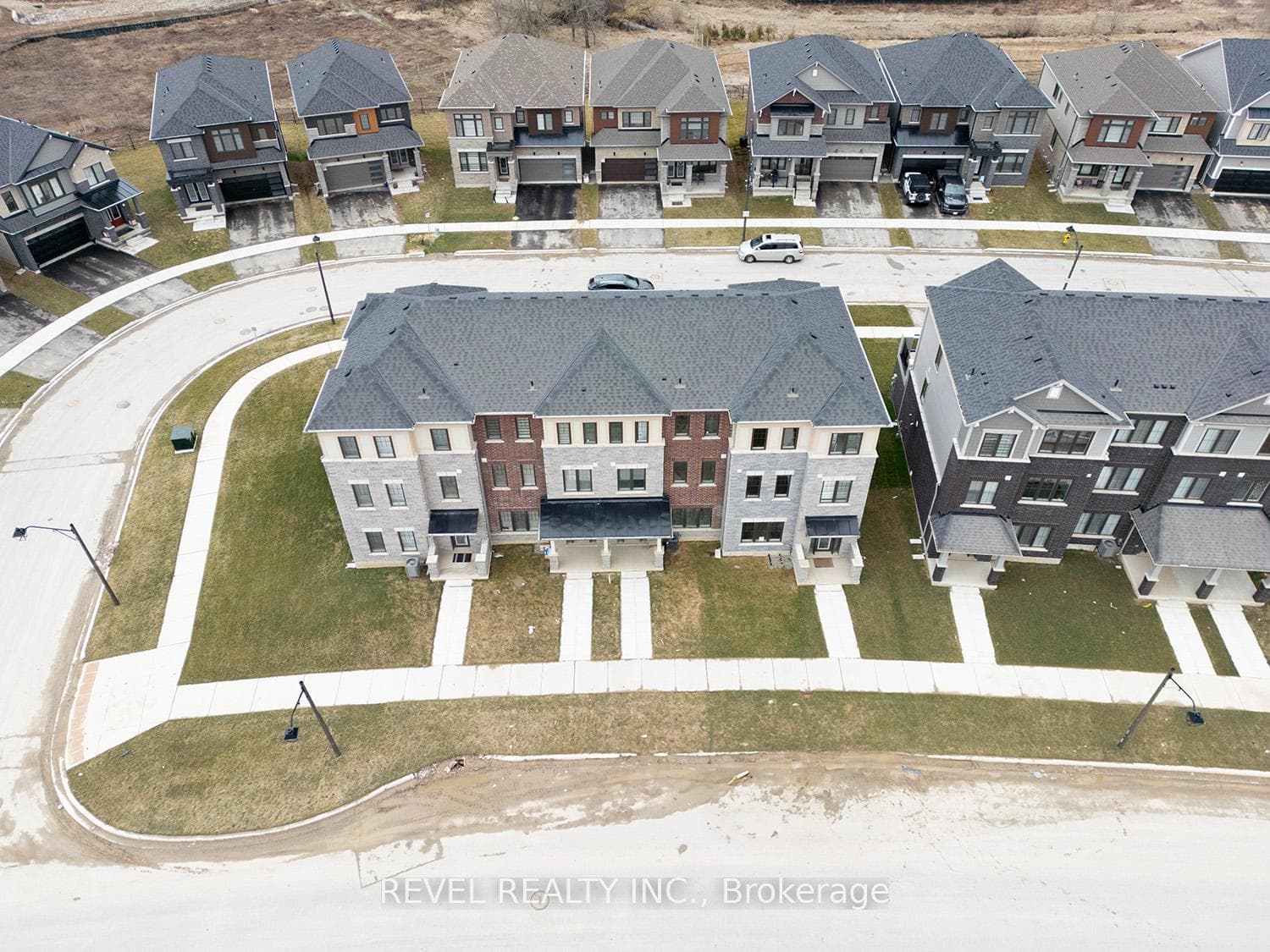 6 Bee Crescent photo 28