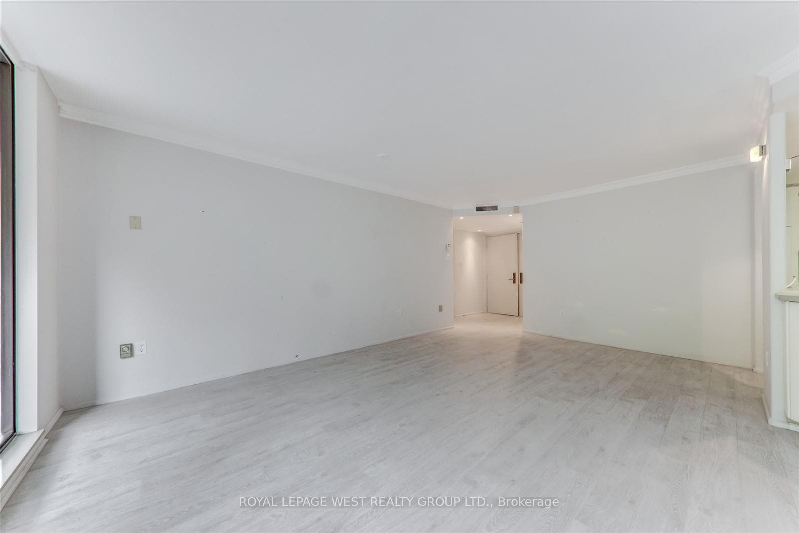 3900 Yonge Street Unit 909 photo 10