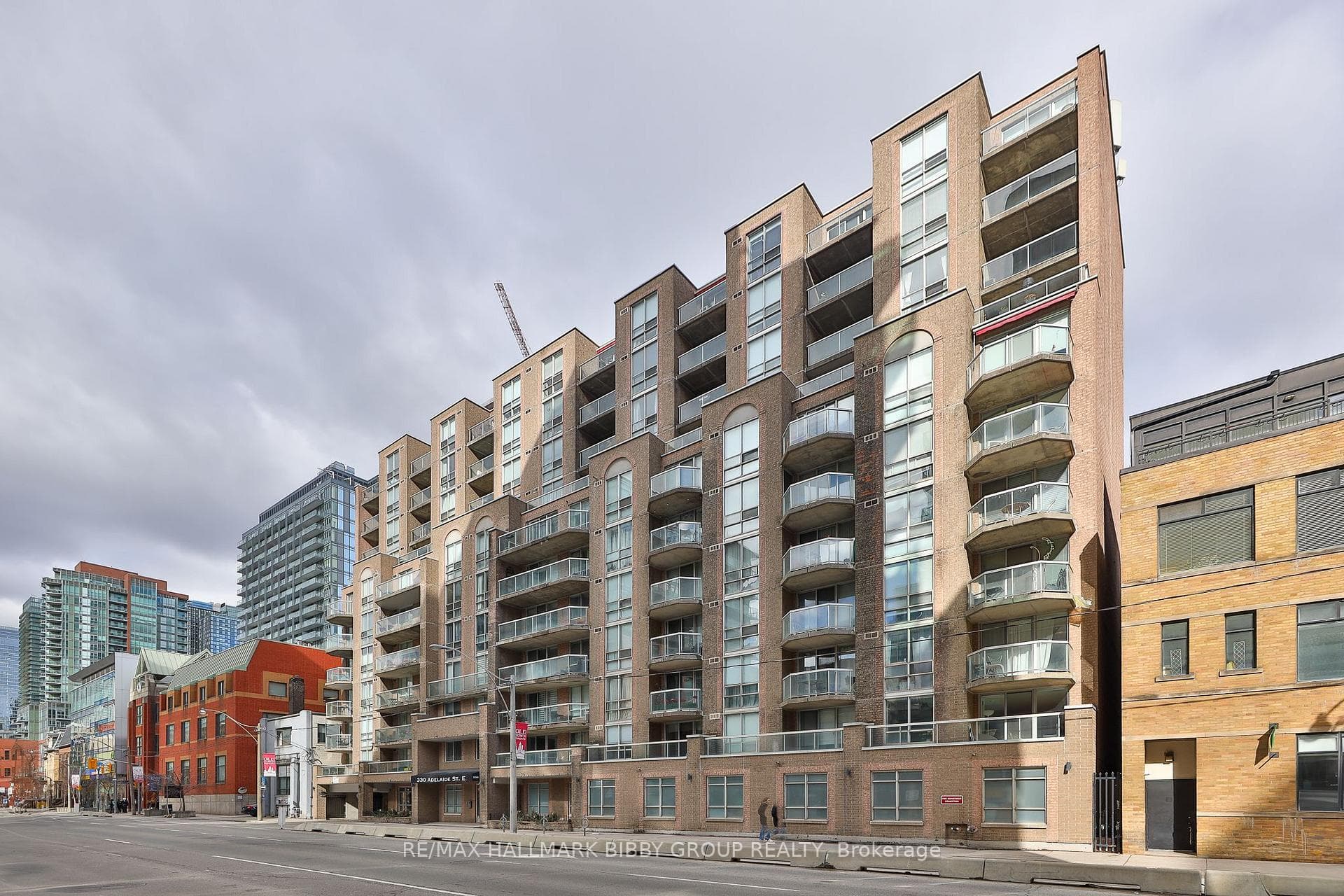 330 Adelaide Street Unit 409 photo 26