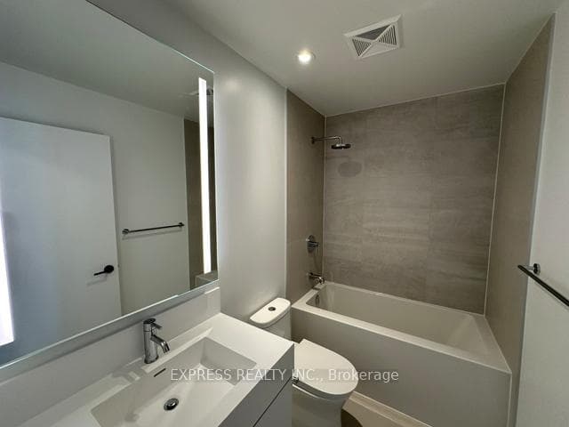 308 Jarvis Street Unit 1811 photo 10