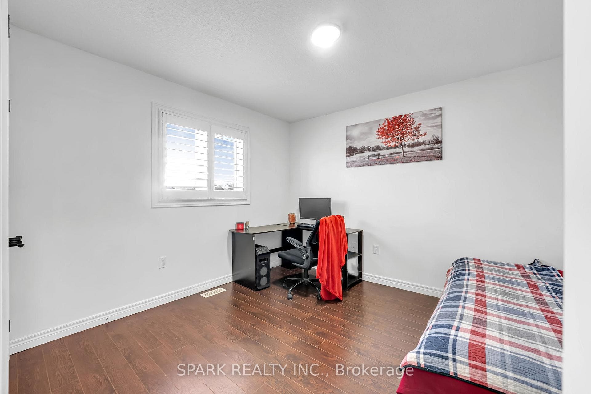 4 Cutts Crescent photo 15