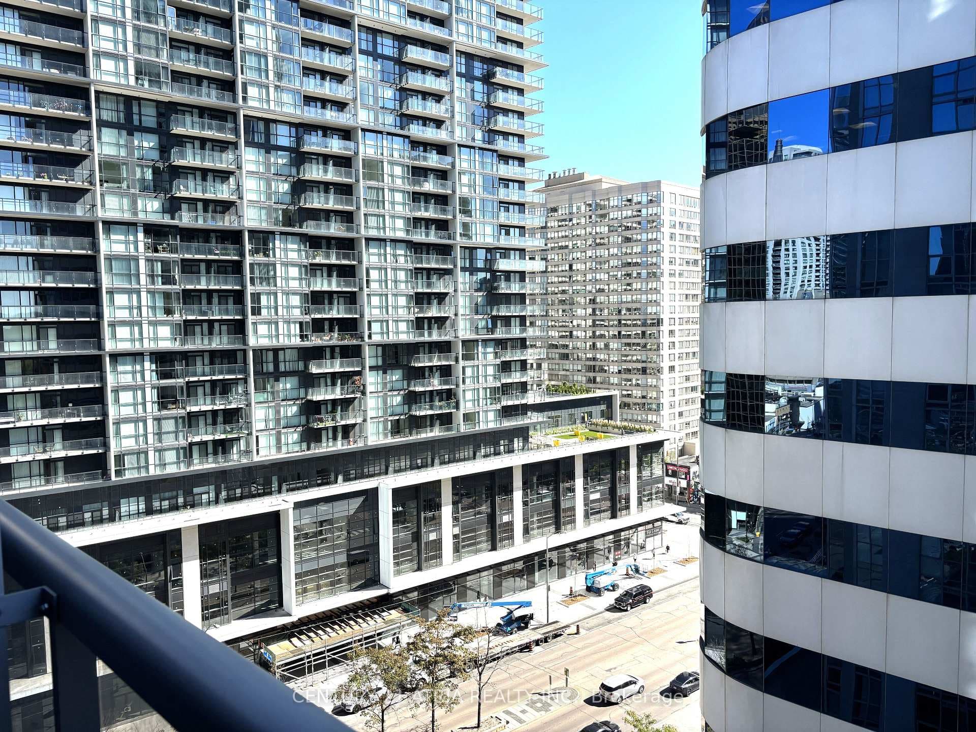 4968 Yonge Street Unit 1612 photo 27
