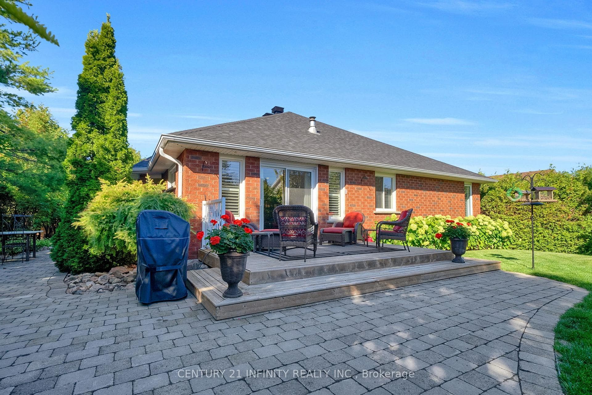 16 LORI Boulevard photo 29