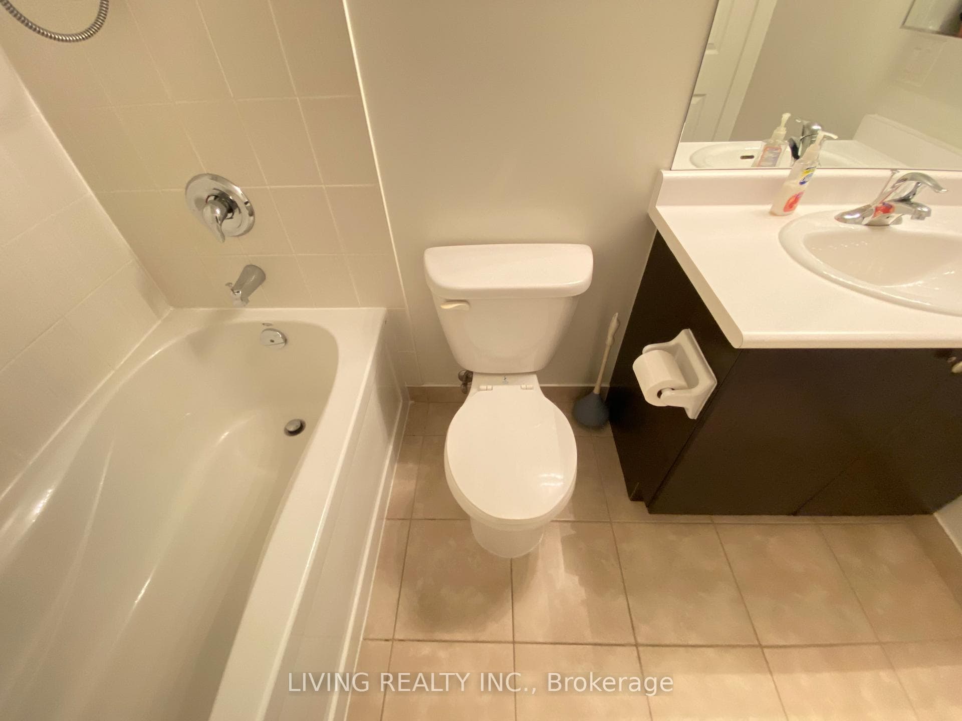 208 Enfield Place Unit 3202 photo 10
