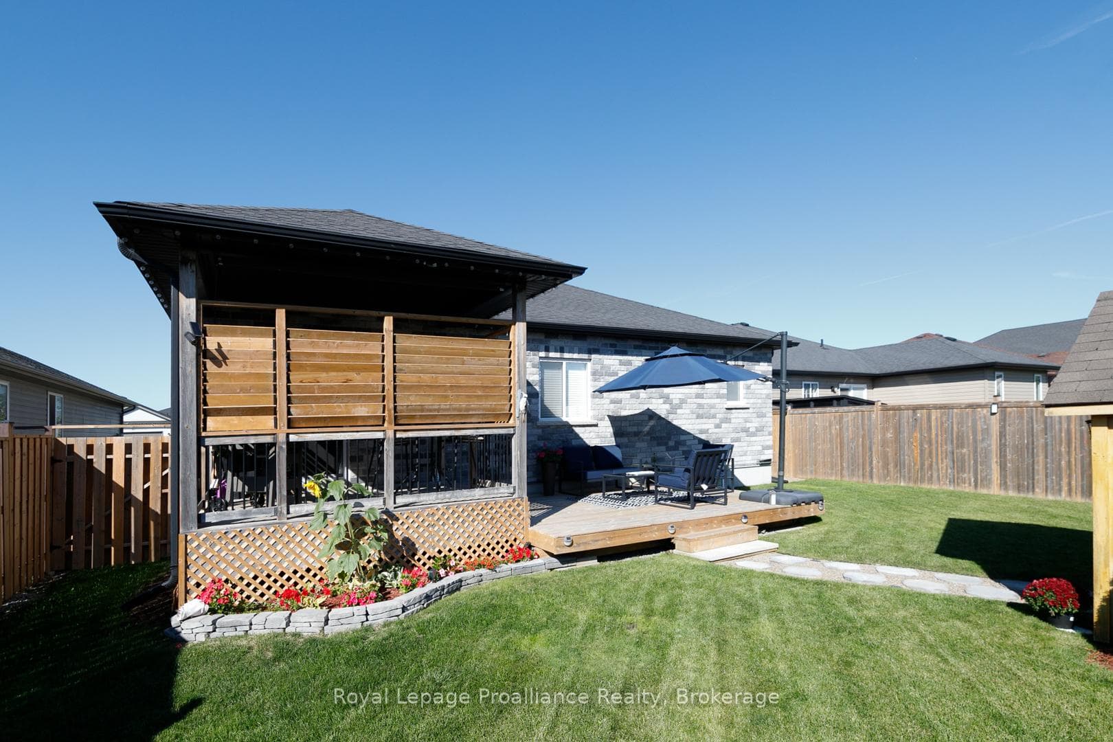 81 Sienna Avenue photo 33