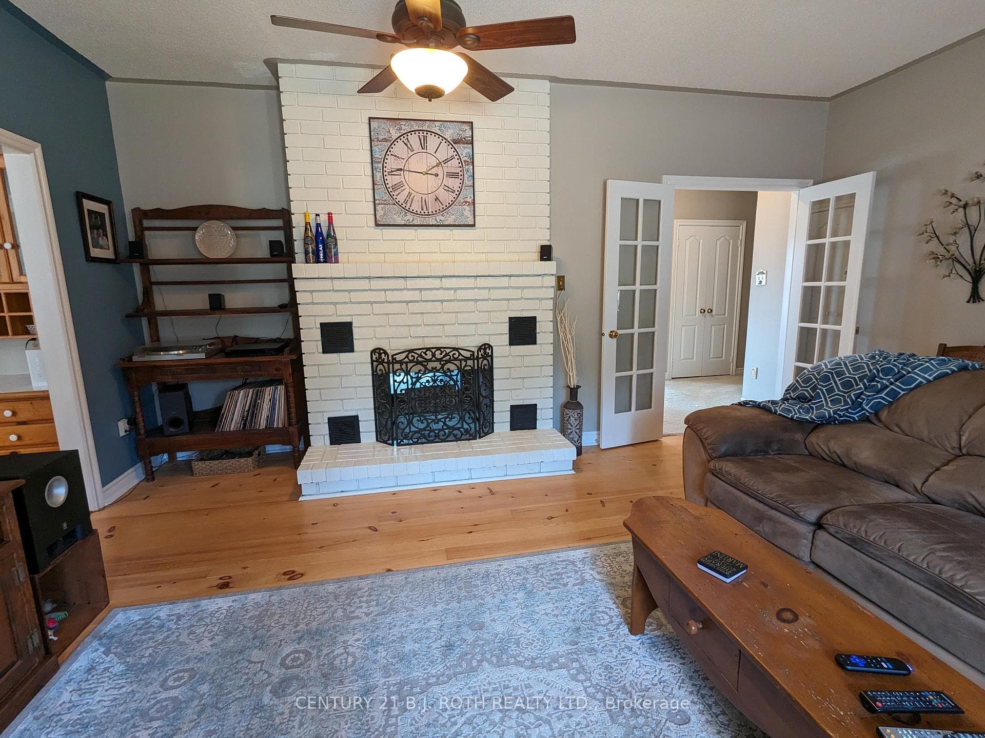 939 Sloan Circle Drive photo 15