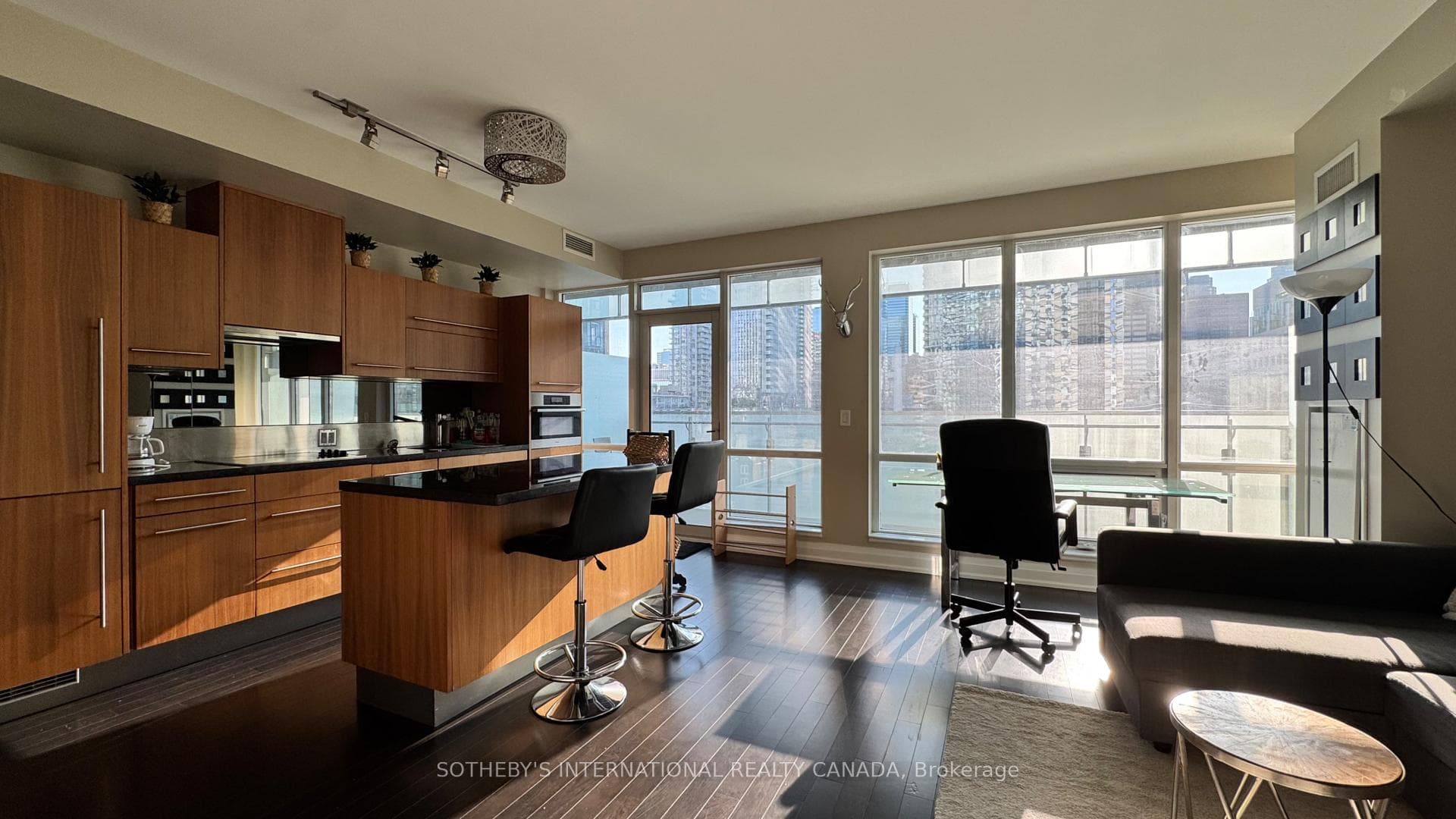80 John Street Unit 1310 photo 4