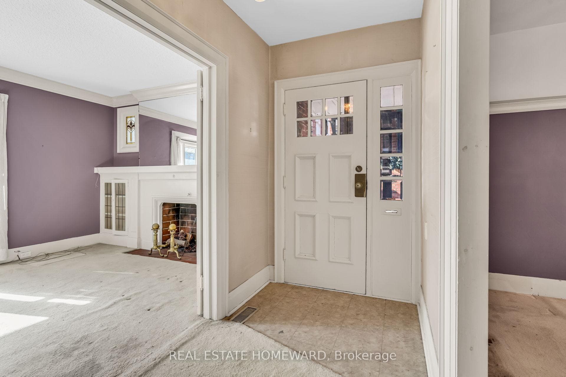 94 Fairlawn Avenue photo 4