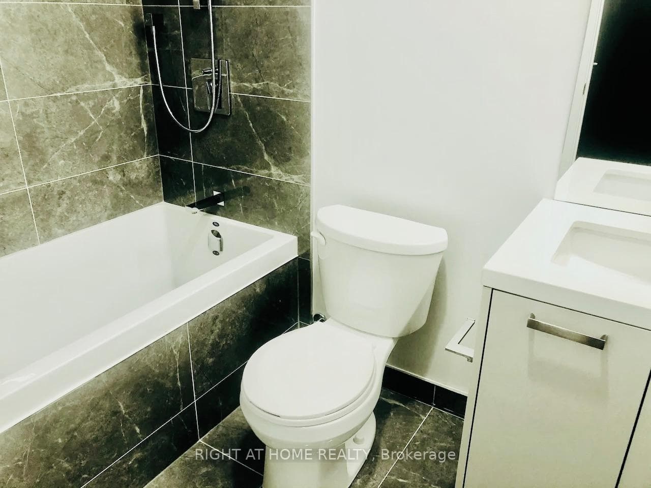 55 Ontario Street Unit 319 photo 15