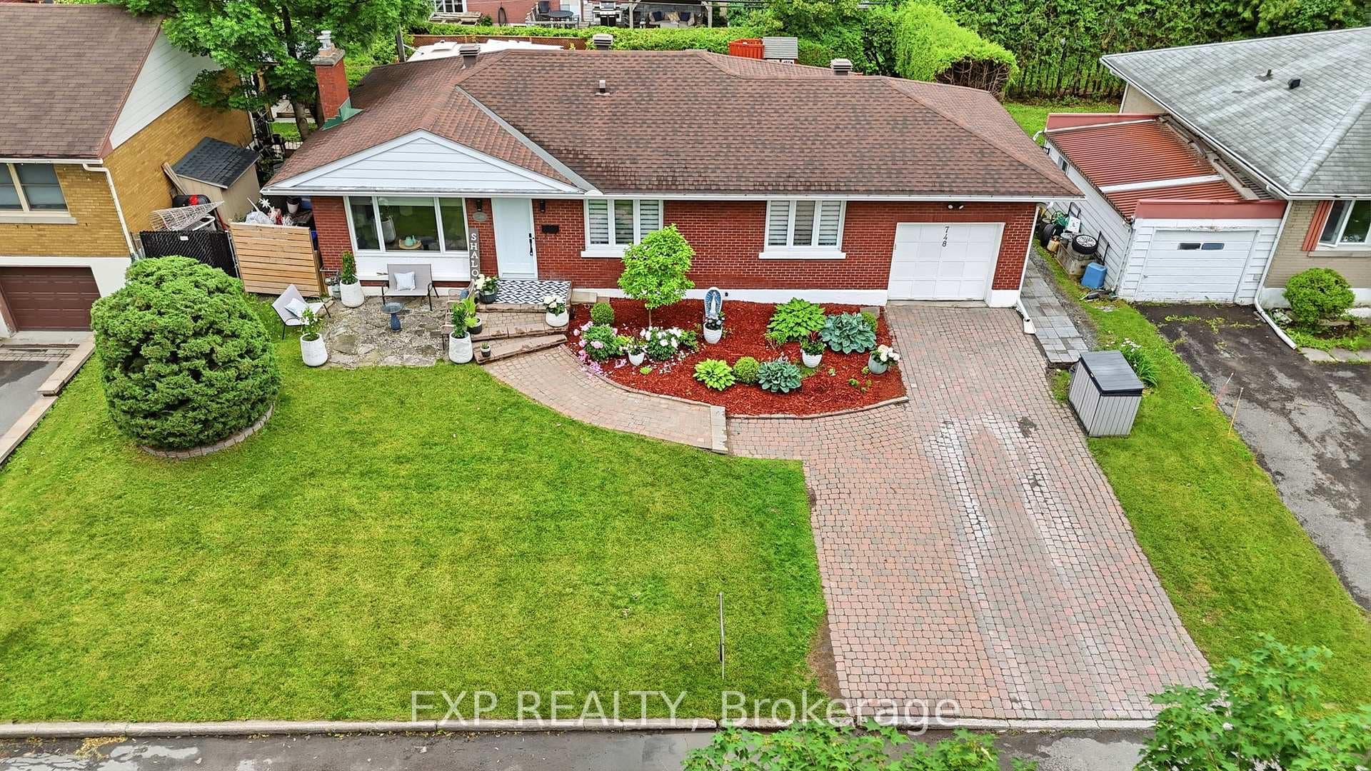 748 WESTON Drive photo 39