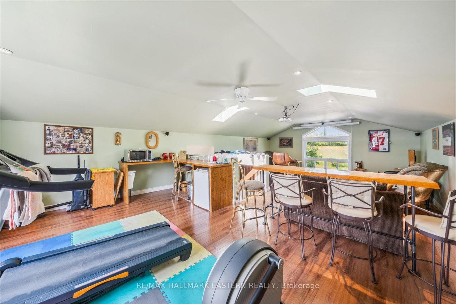 detached garage loft