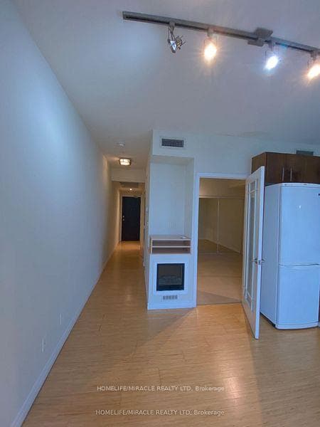 3504 Hurontario Street Unit 3006 photo 16