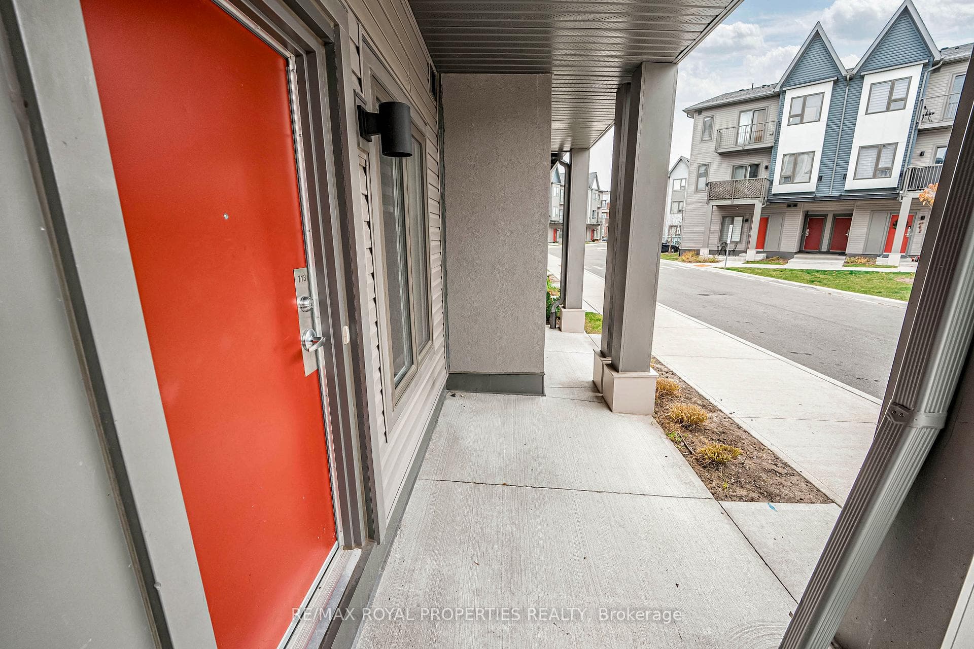 2635 William Jackson Drive Unit 713 photo 4