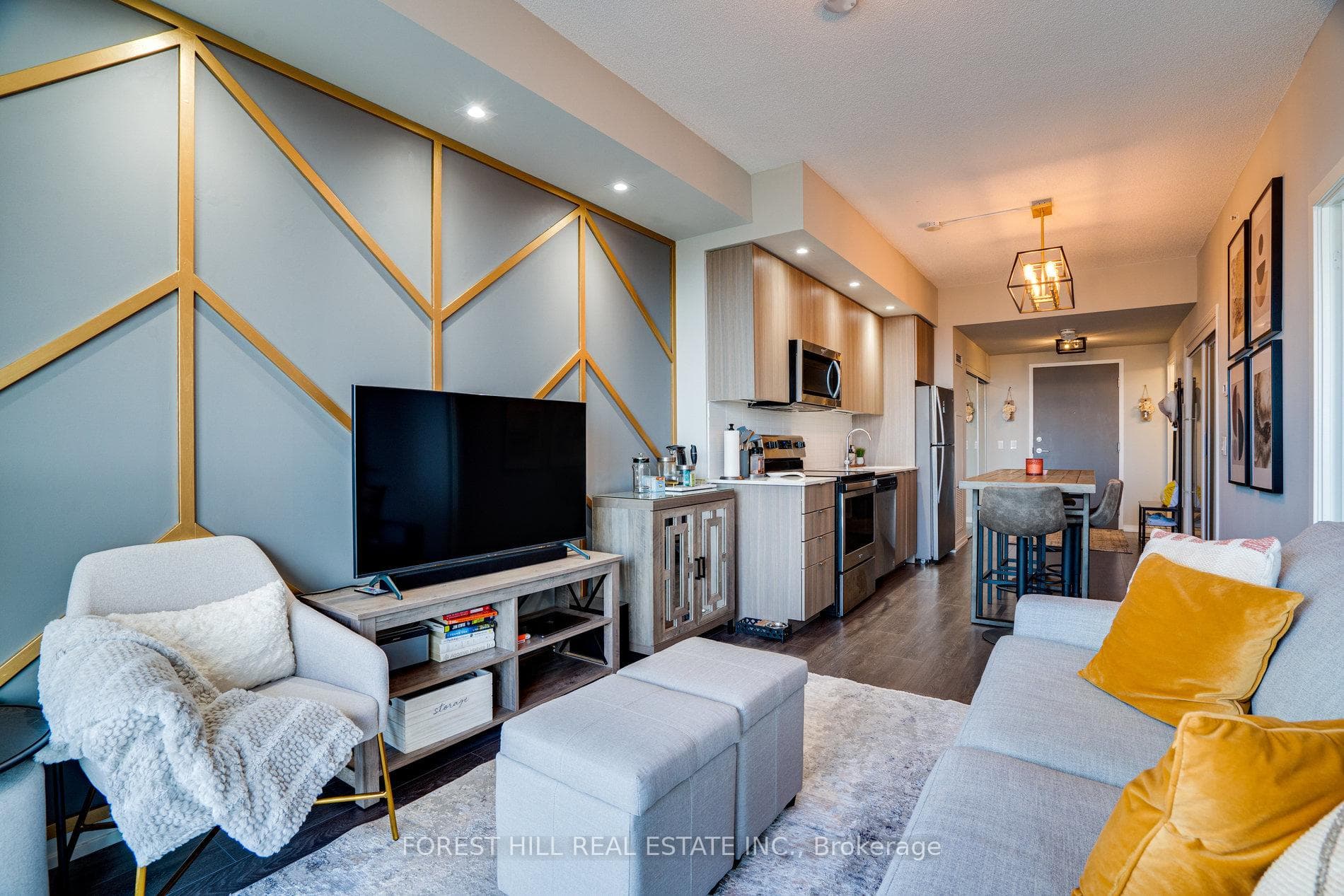 3237 Bayview Avenue Unit 1004 photo 13