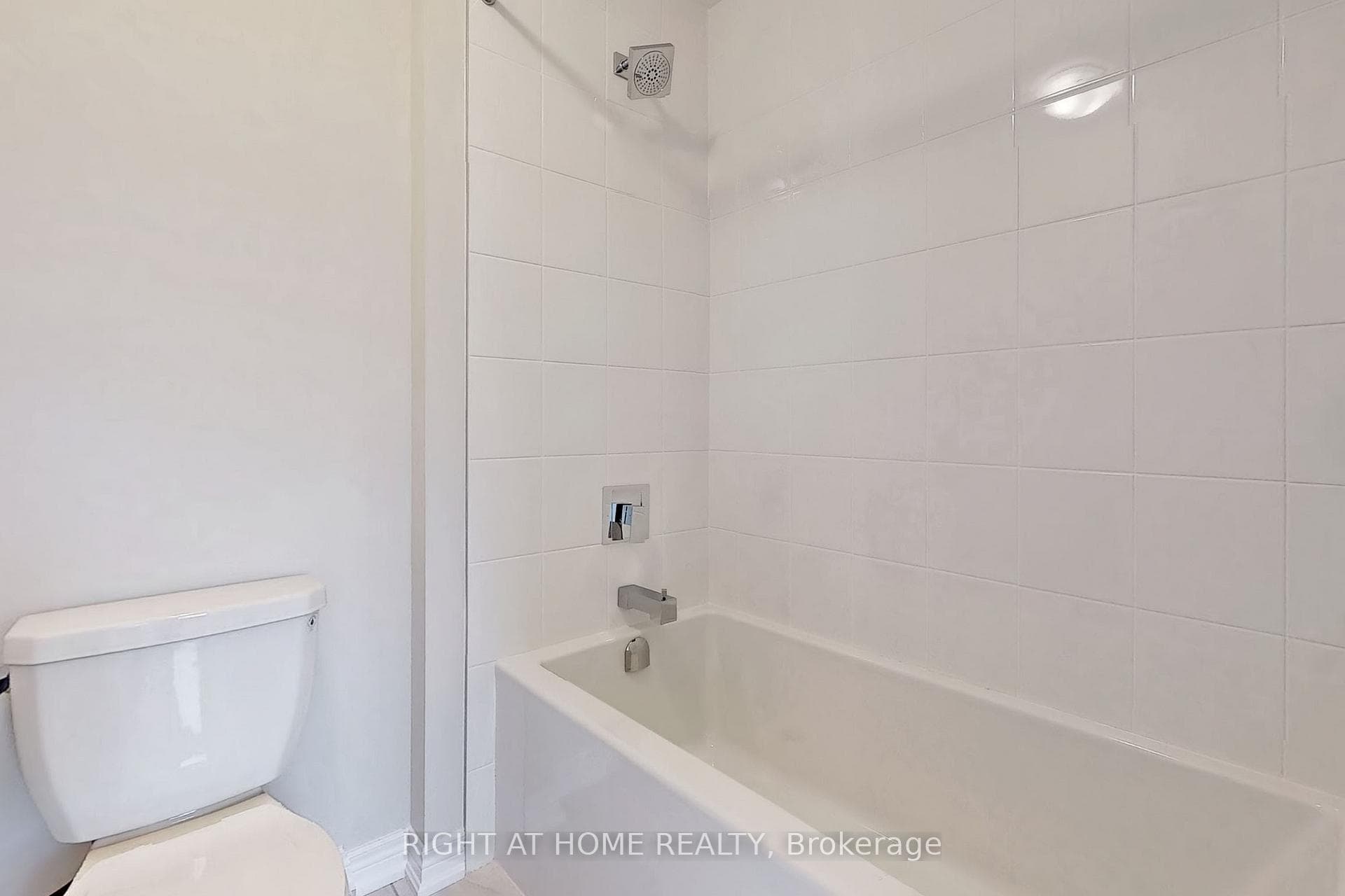 91 Starfire Crescent photo 26