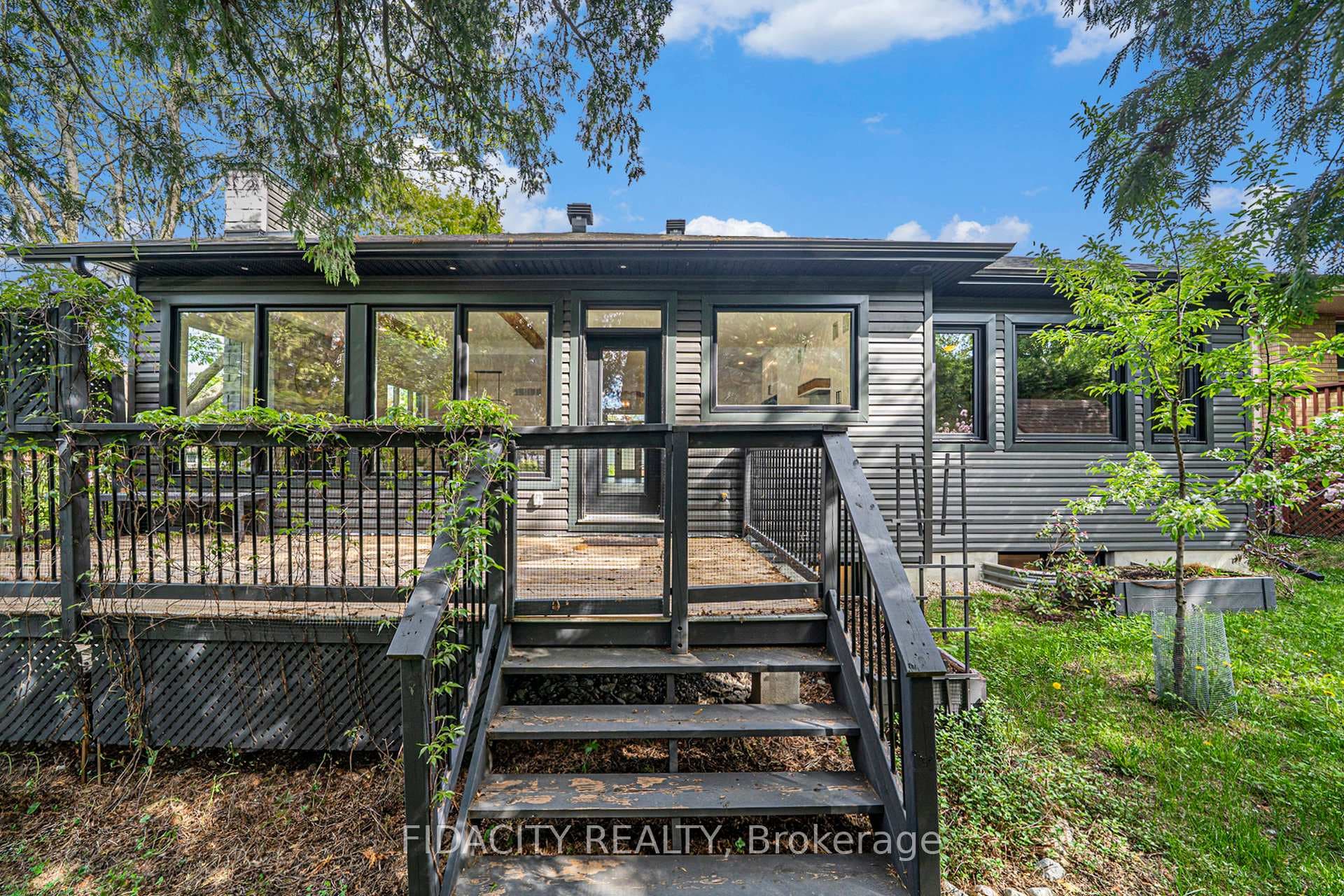 19 Brigade Avenue photo 31