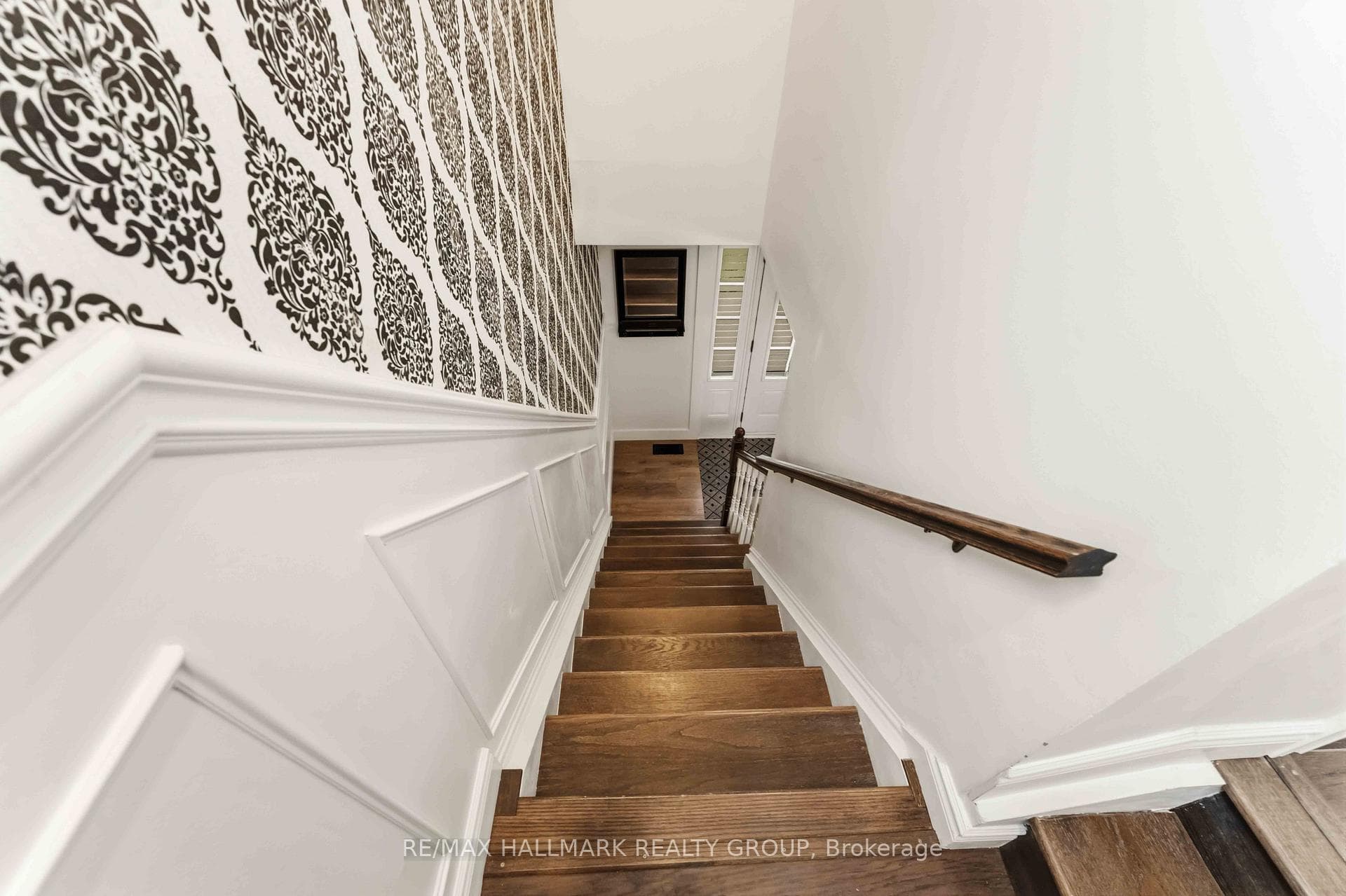 6321 Lumberman Way photo 16