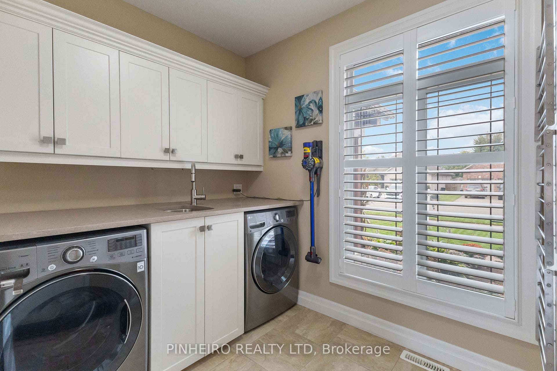 7 Riness Drive photo 18