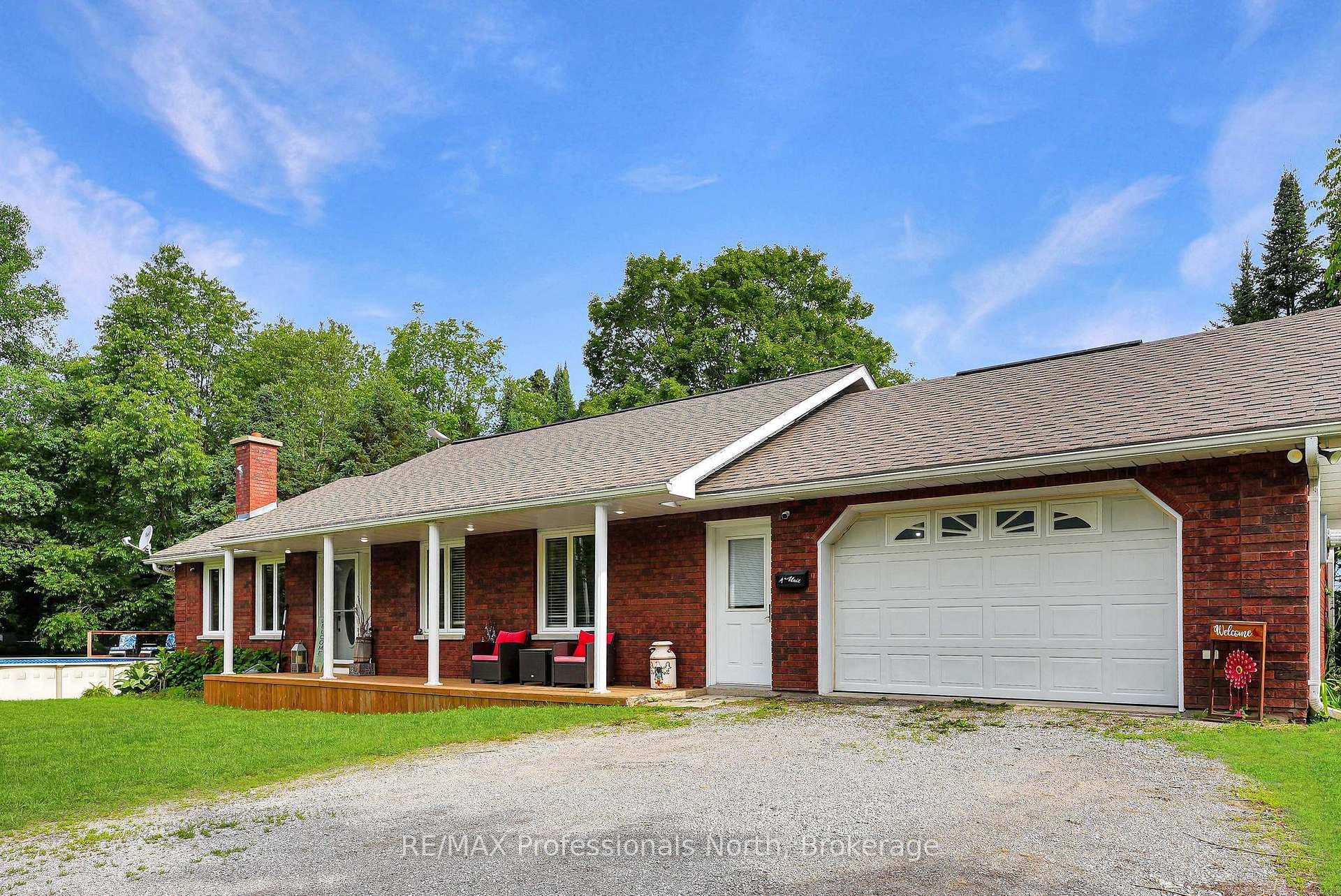 1187 WOODS Road photo 4