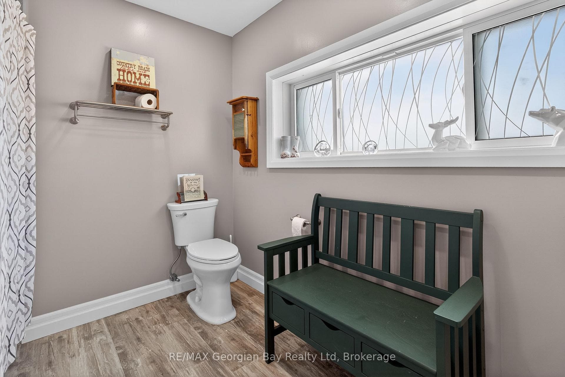 449 Park Street photo 33