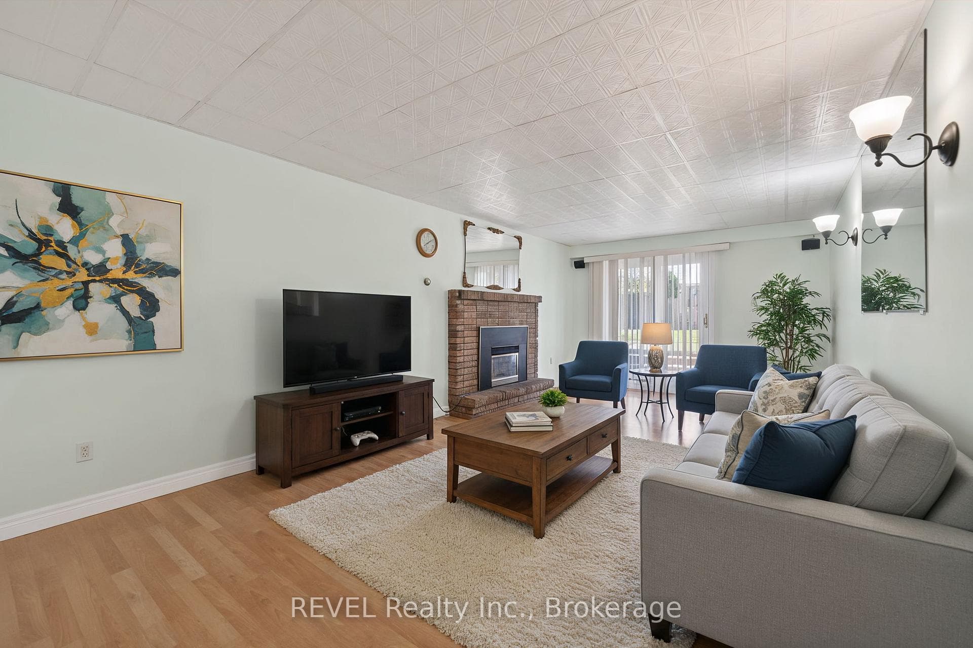19 Lynwood Drive photo 28