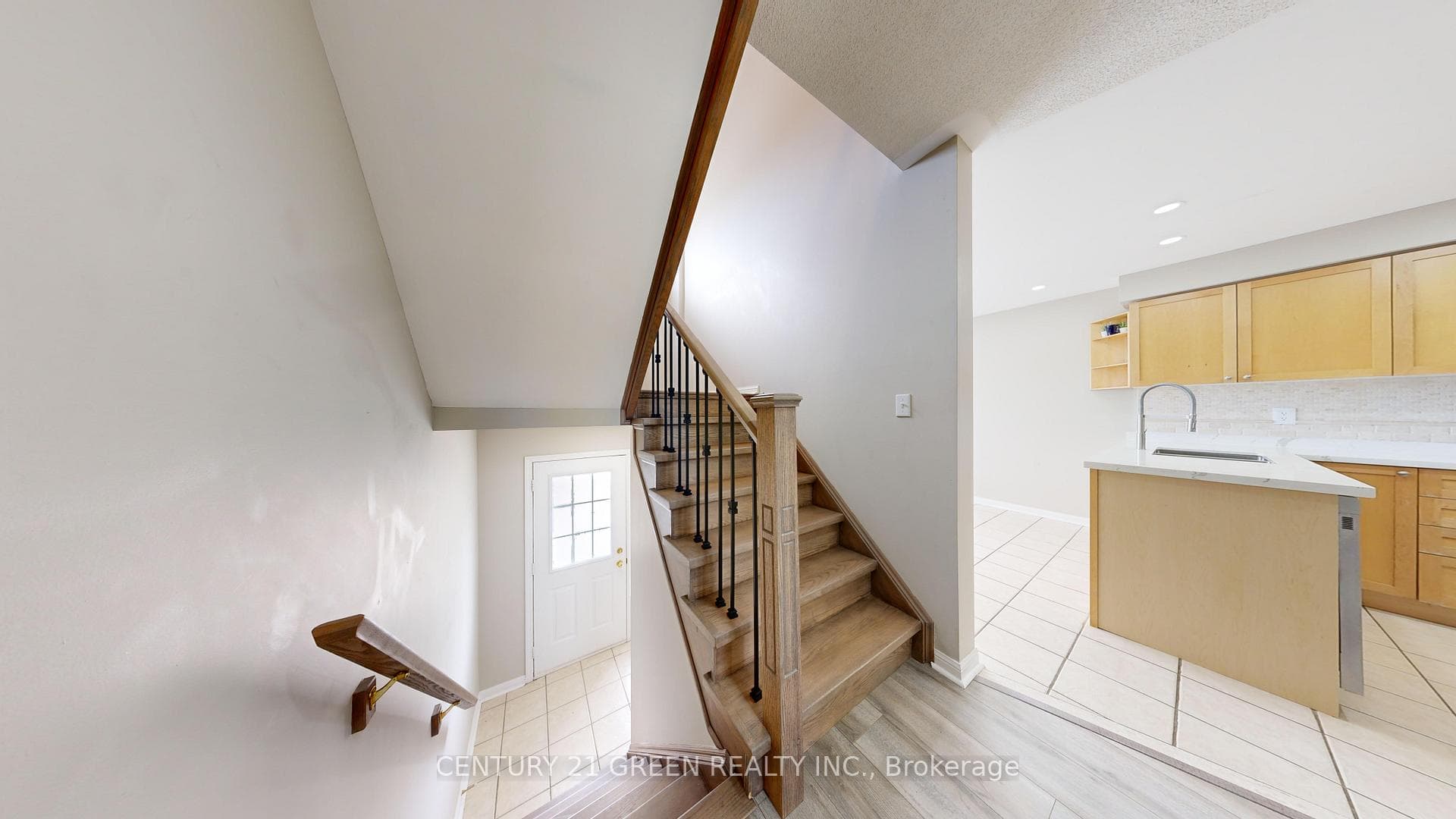 5980 Whitehorn Avenue Unit 84 photo 2