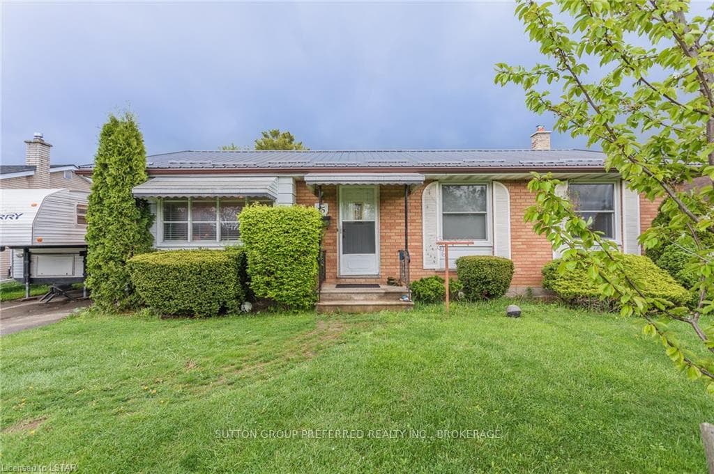 15 DAUGHERTY Drive photo 5