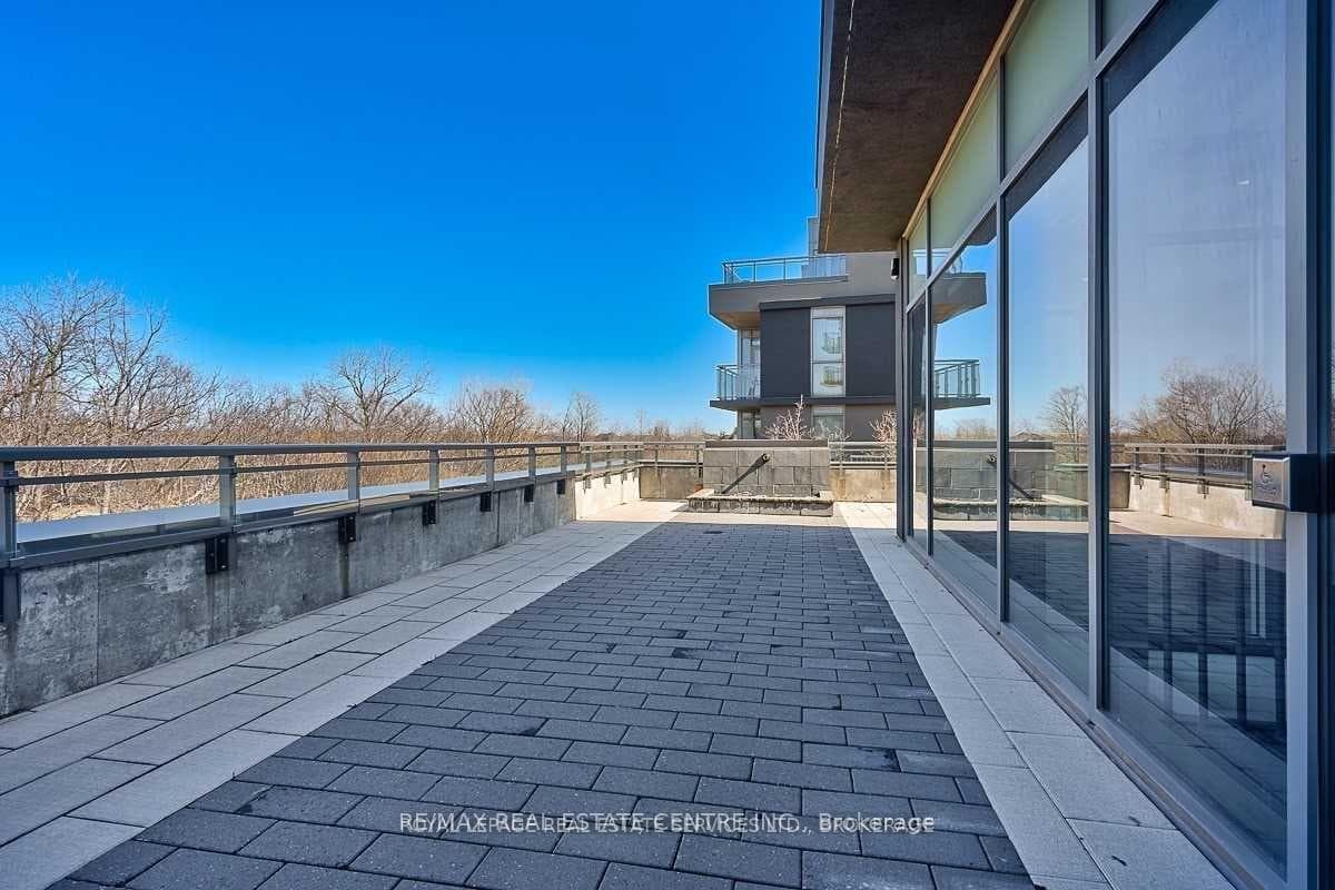 5230 Dundas Street Unit A630 photo 9