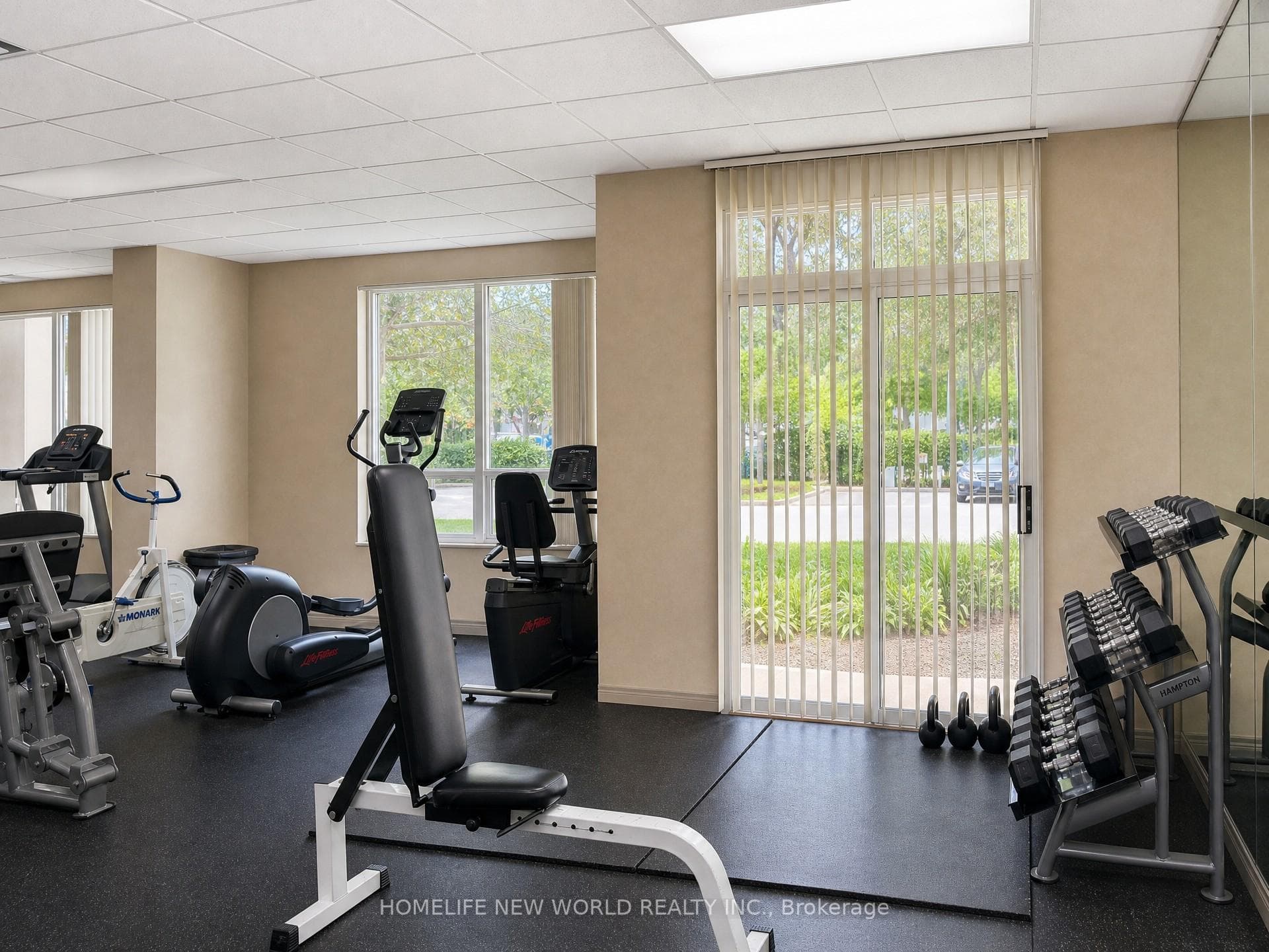 28 Empress Avenue Unit 506 photo 6