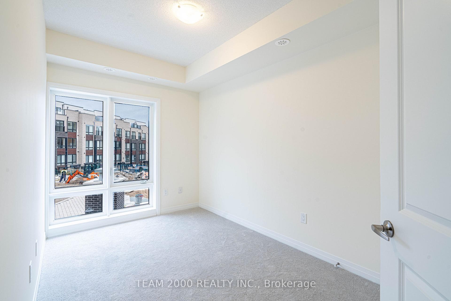 10 Liben Way Unit 10 photo 12