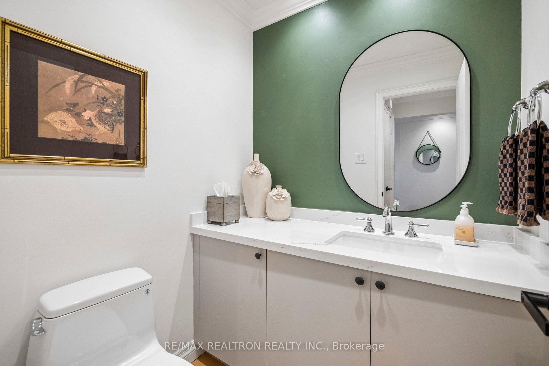 58 Roseborough Crescent photo 20