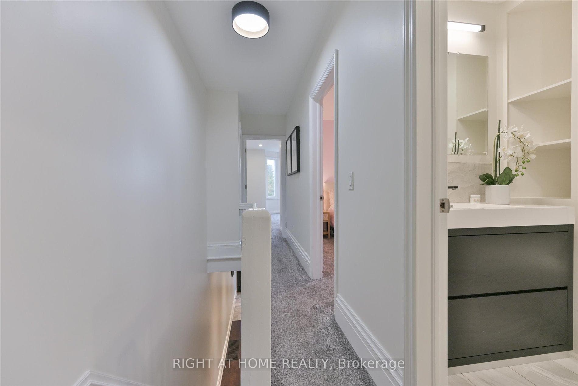 28 Baltic Avenue photo 19