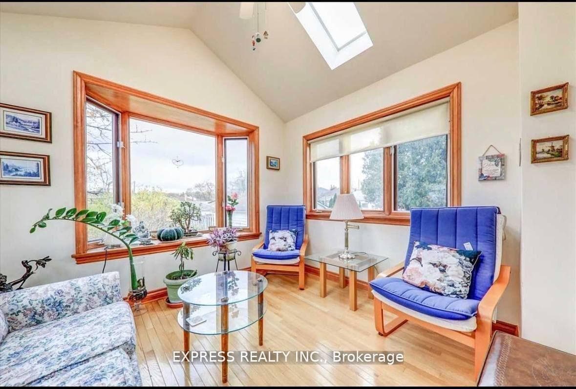 46 William Cragg Drive Unit Main photo 7