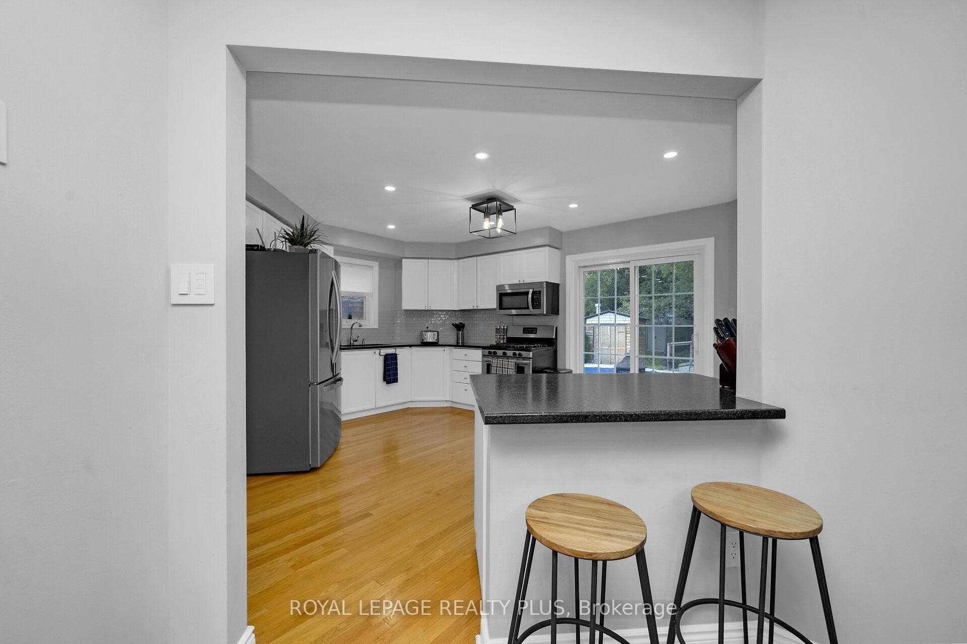 69 Birchway Place photo 27