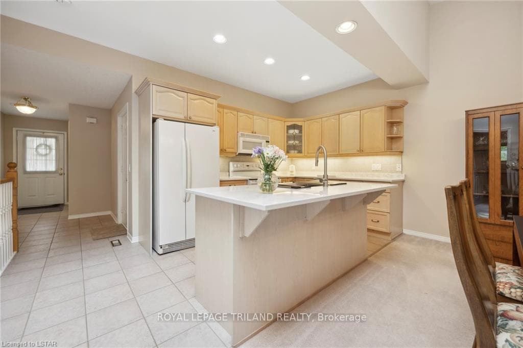 1337 COMMISSIONERS Road Unit 15 photo 16