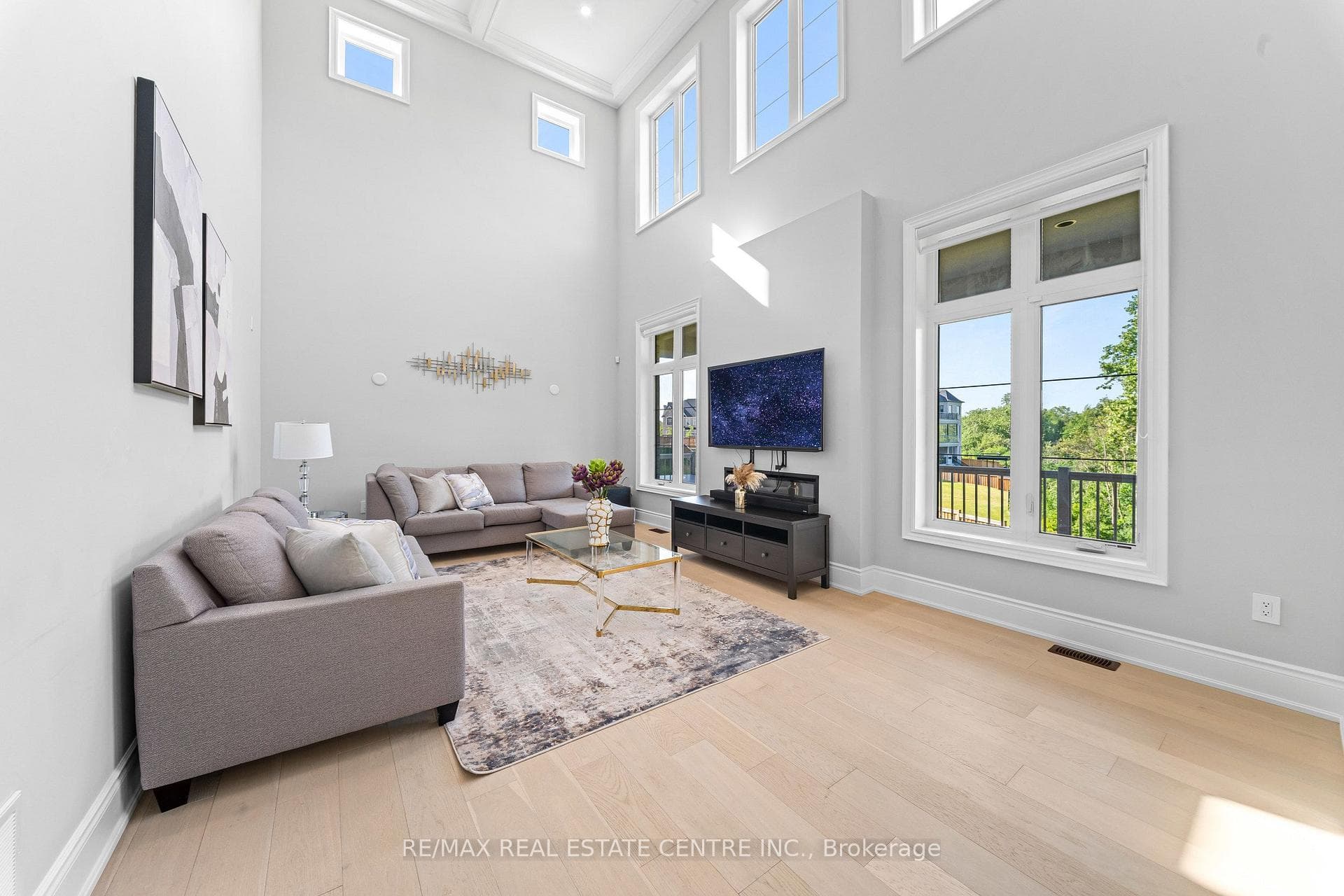 70 Appleyard Avenue photo 22