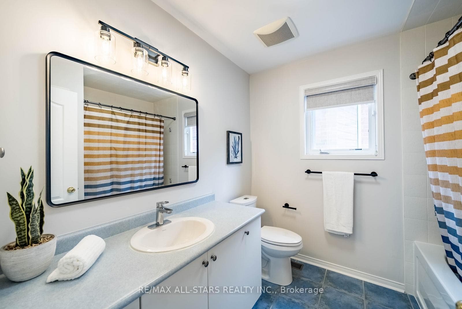 406 Reeves Way Boulevard photo 22