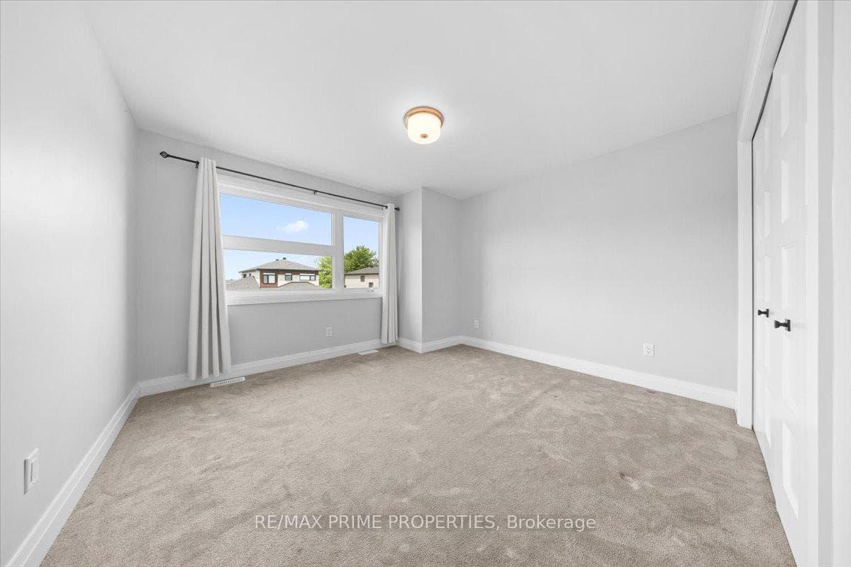 629 Conservation Street photo 25