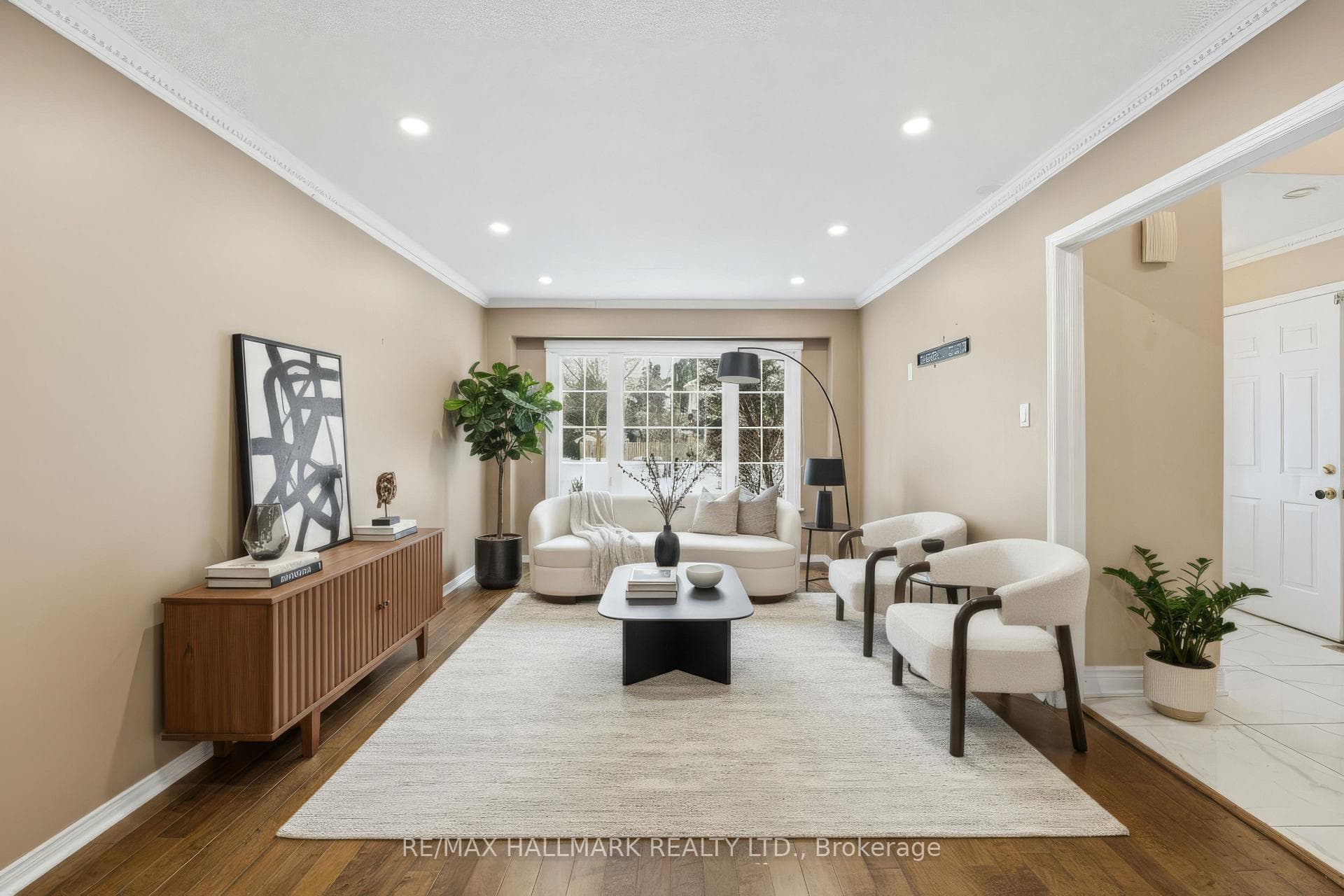 92 Jaffa Drive photo 6