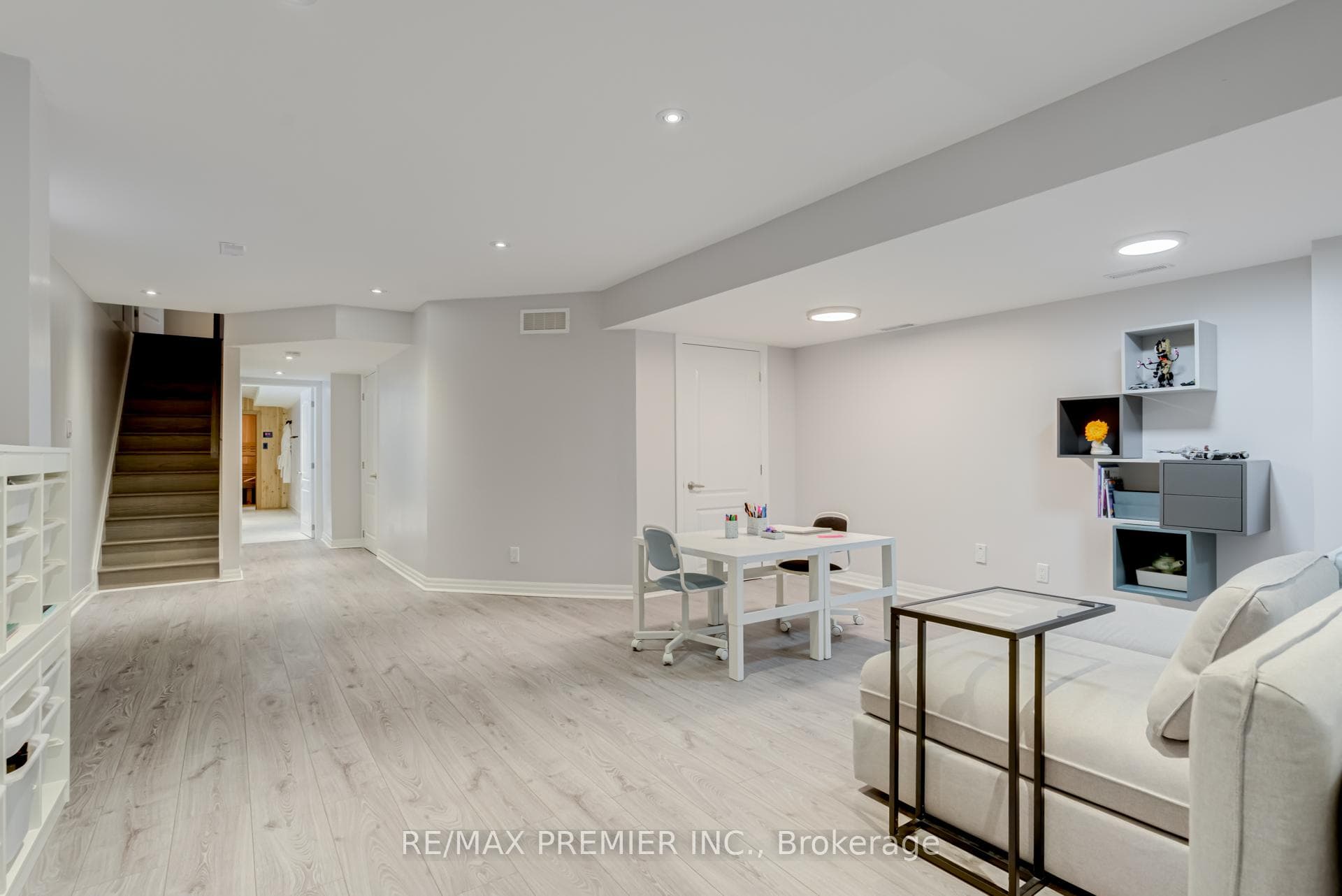 9 Woodville Drive photo 22