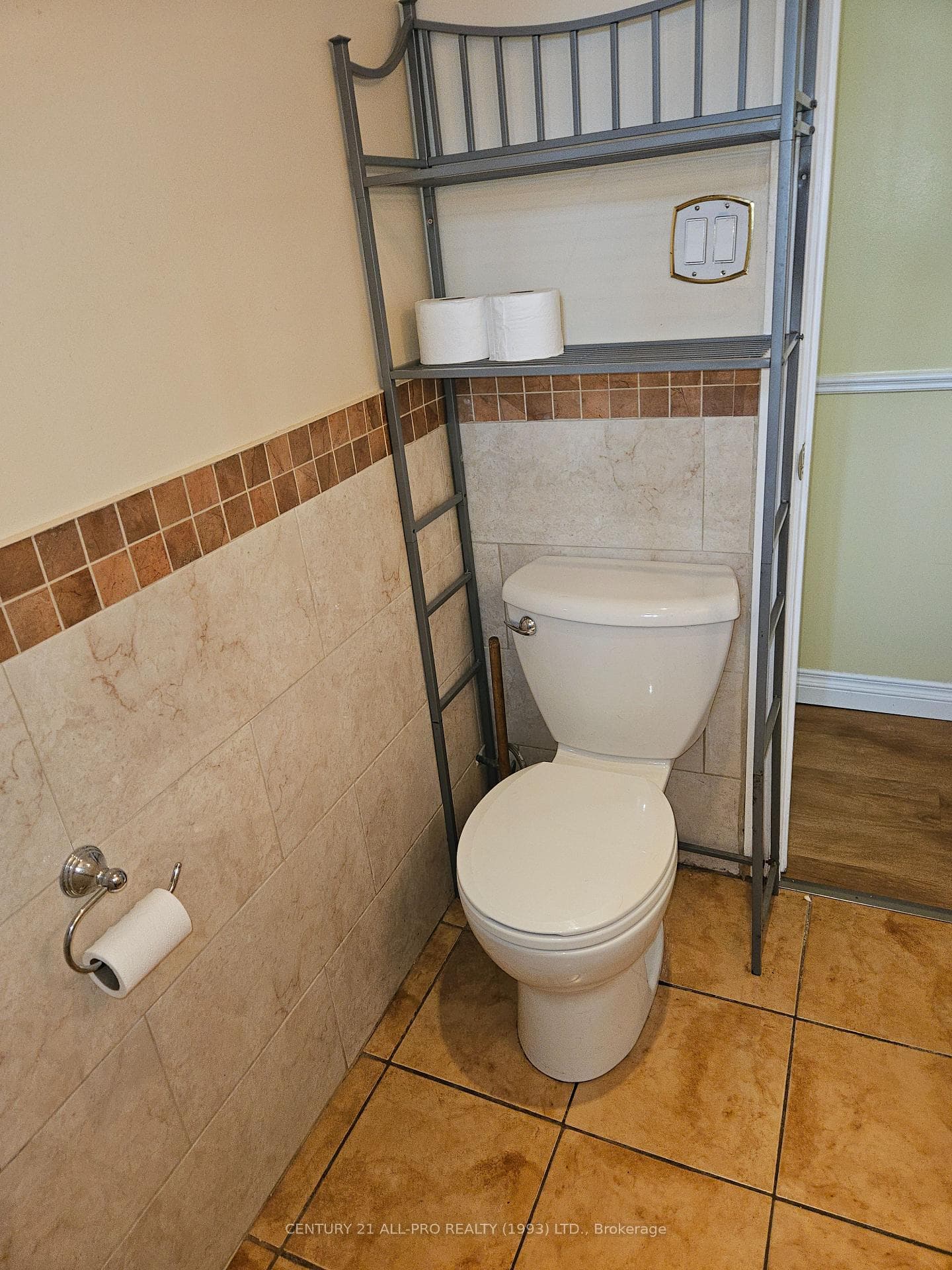 10 BASHER Drive photo 9