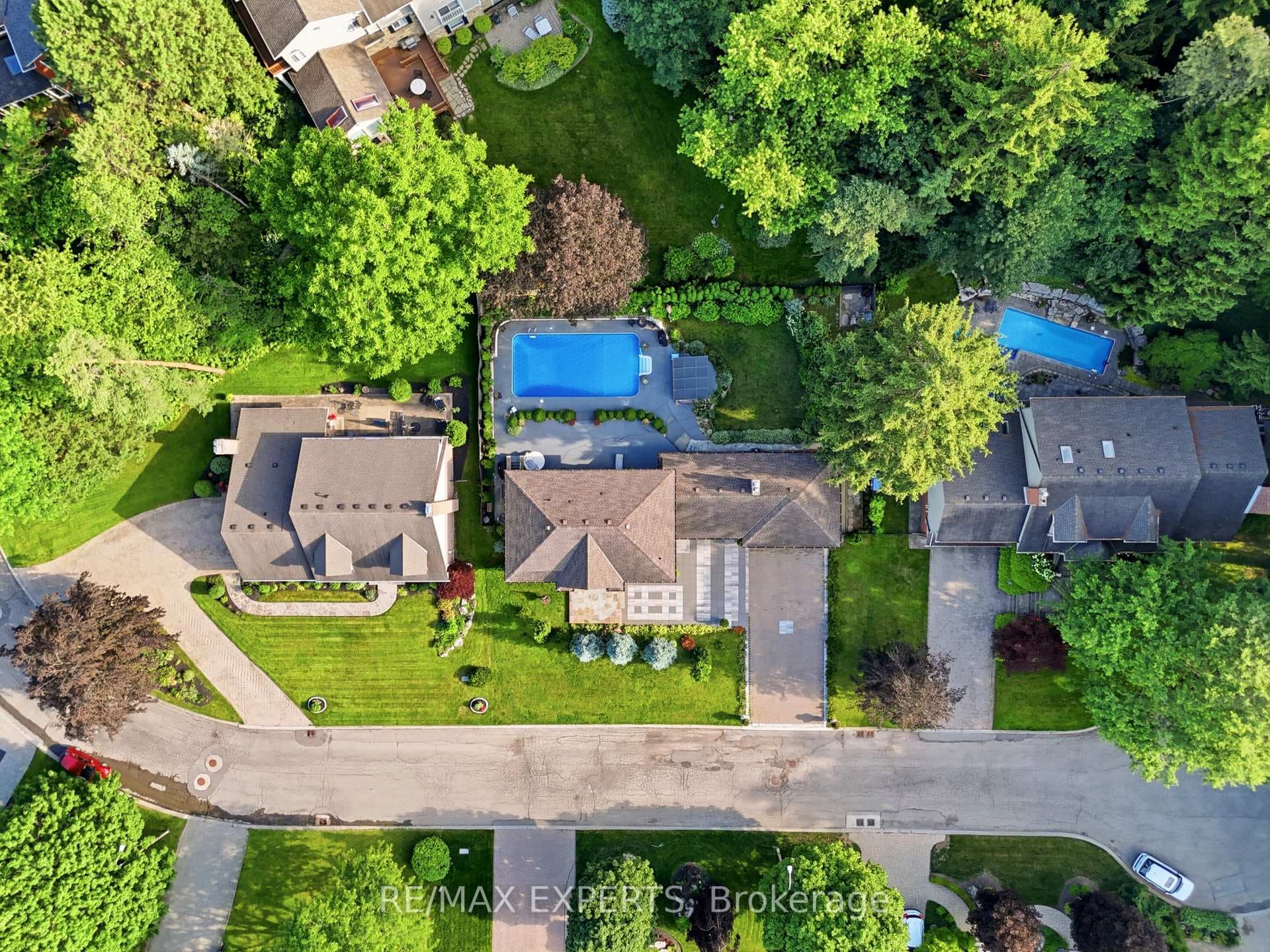 28 Stonegate Drive photo 38