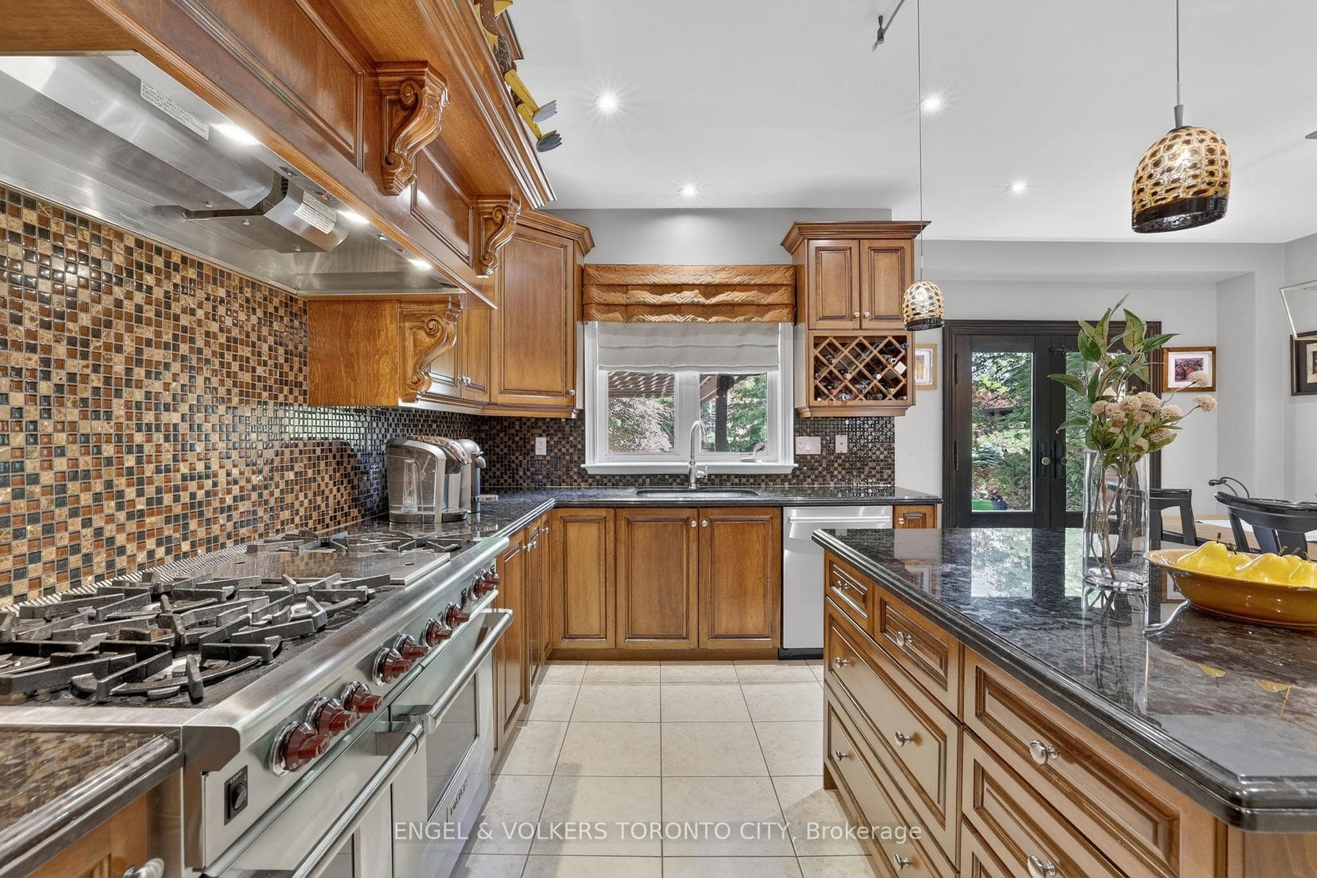 8 Duncton Wood Crescent photo 13
