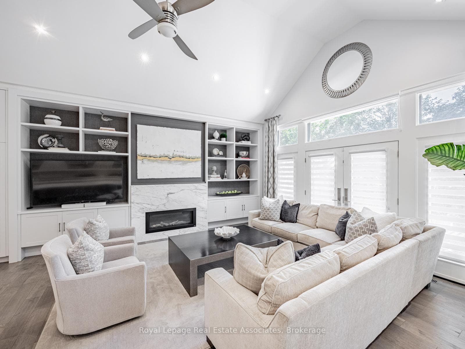142 Mineola Road photo 15