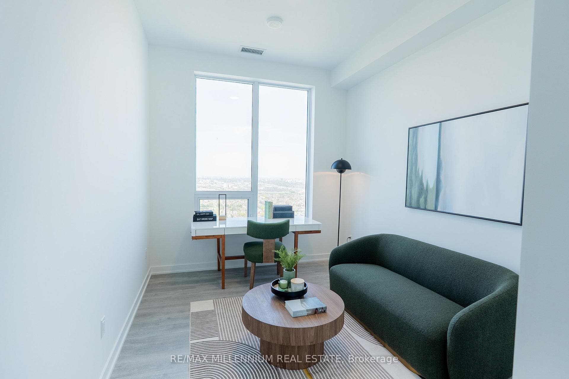 5105 Hurontario Street Unit PH6 photo 13