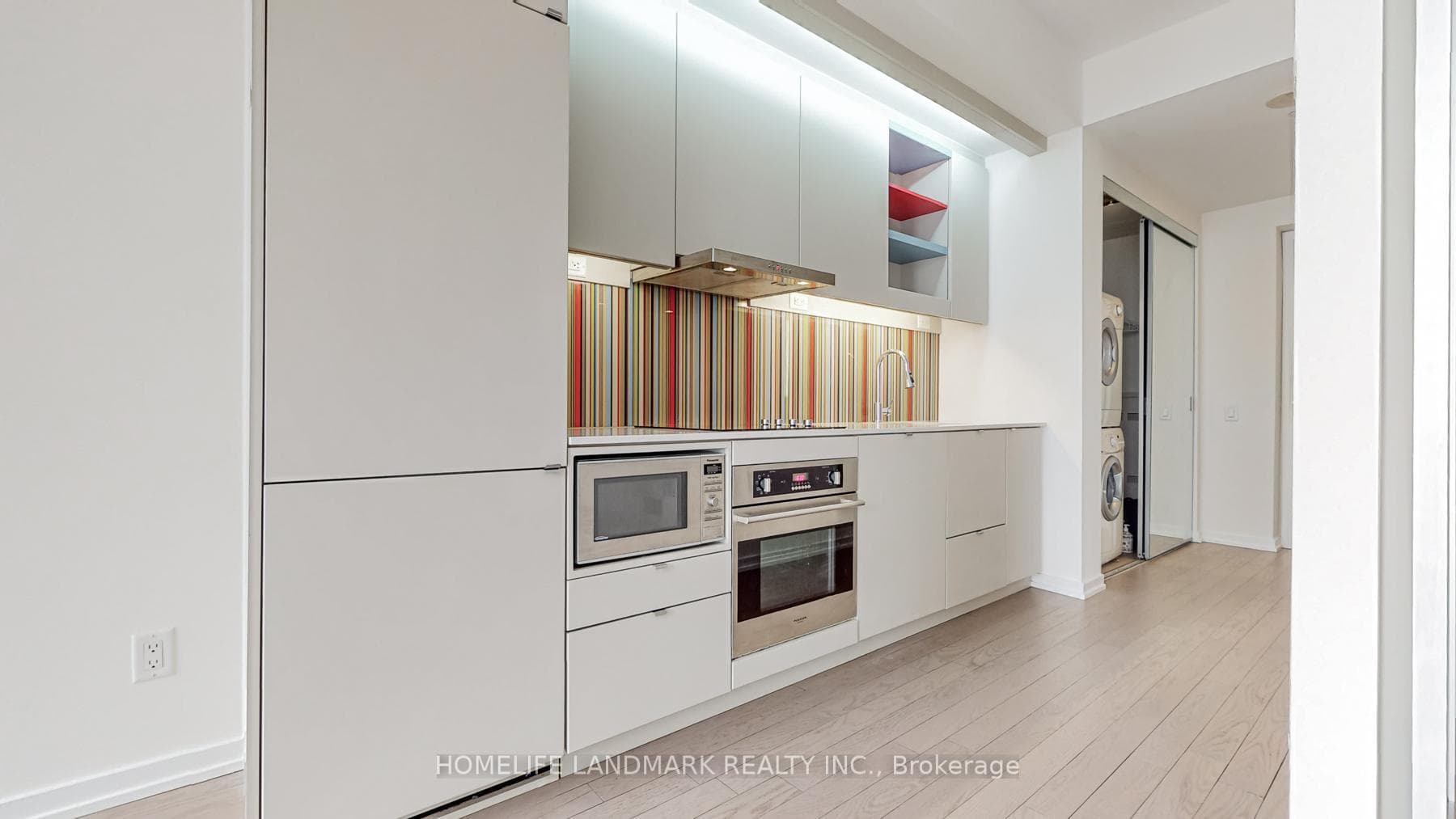 101 Peter Street Unit 2505 photo 5