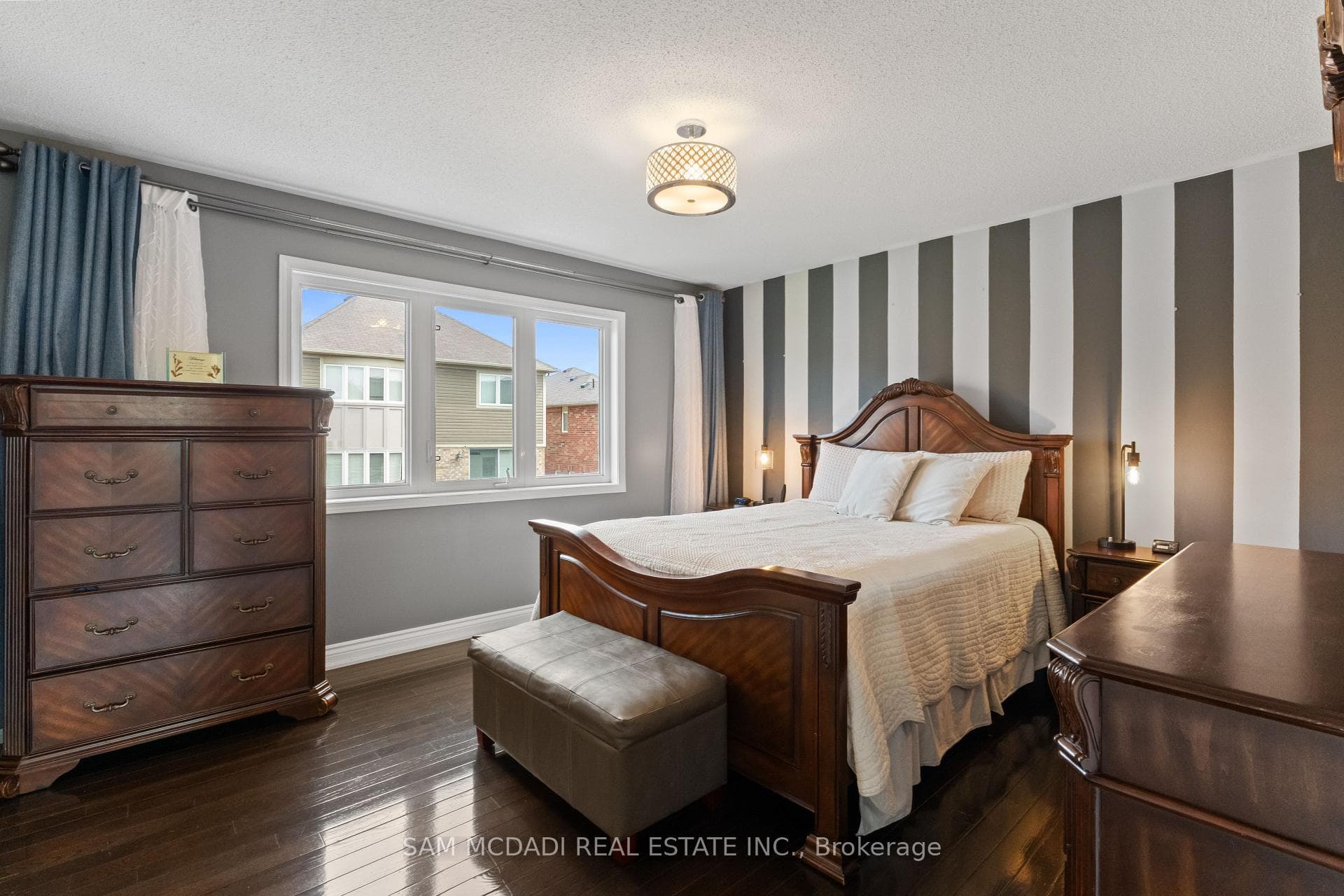 920 Clark Boulevard photo 18