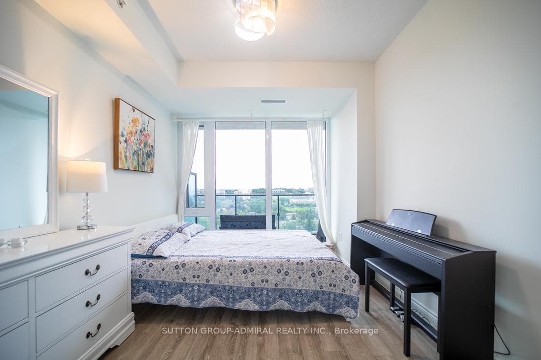 9618 Yonge Street Unit 1111 photo 13